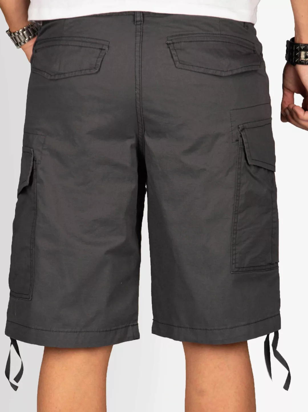 Alessandro Salvarini Cargoshorts "ASLeon", inklusive passendem Gürtel günstig online kaufen