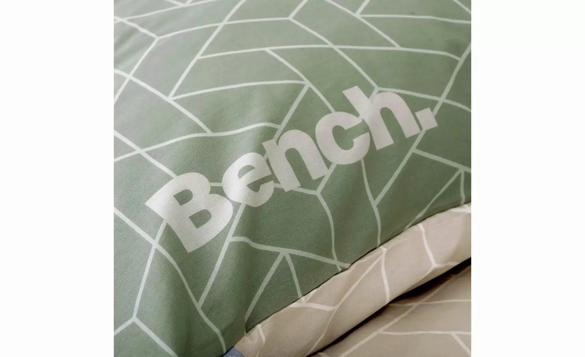 Bench. Bettwäsche »Bench«, (2 tlg.), mit tollem Motiv günstig online kaufen