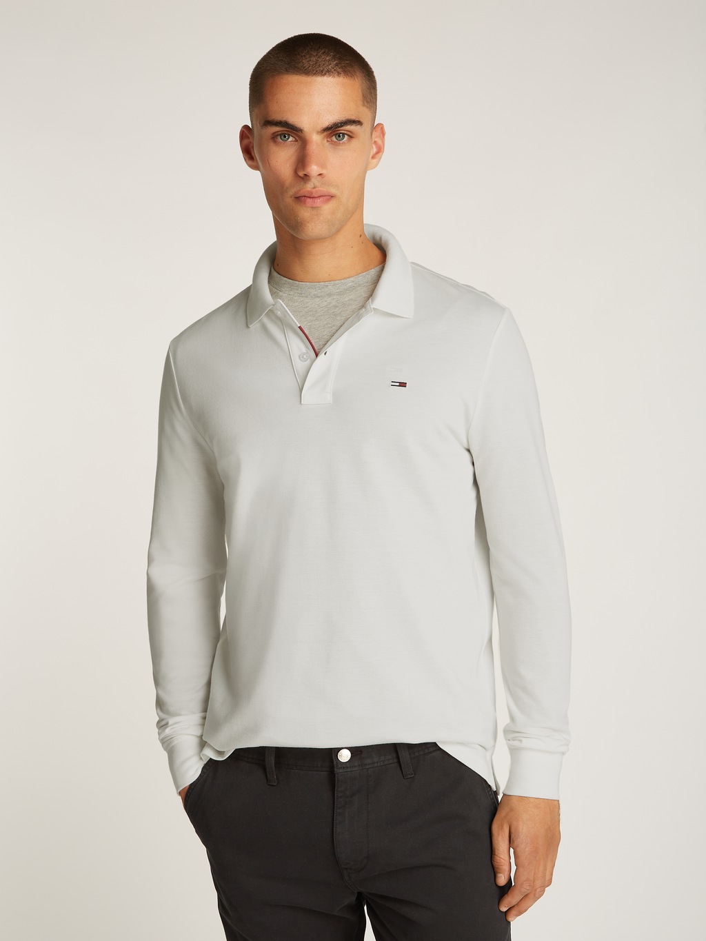 Tommy Jeans Poloshirt "TJM SLIM PLACKET POLO LS EXT", mit Logostickerei günstig online kaufen