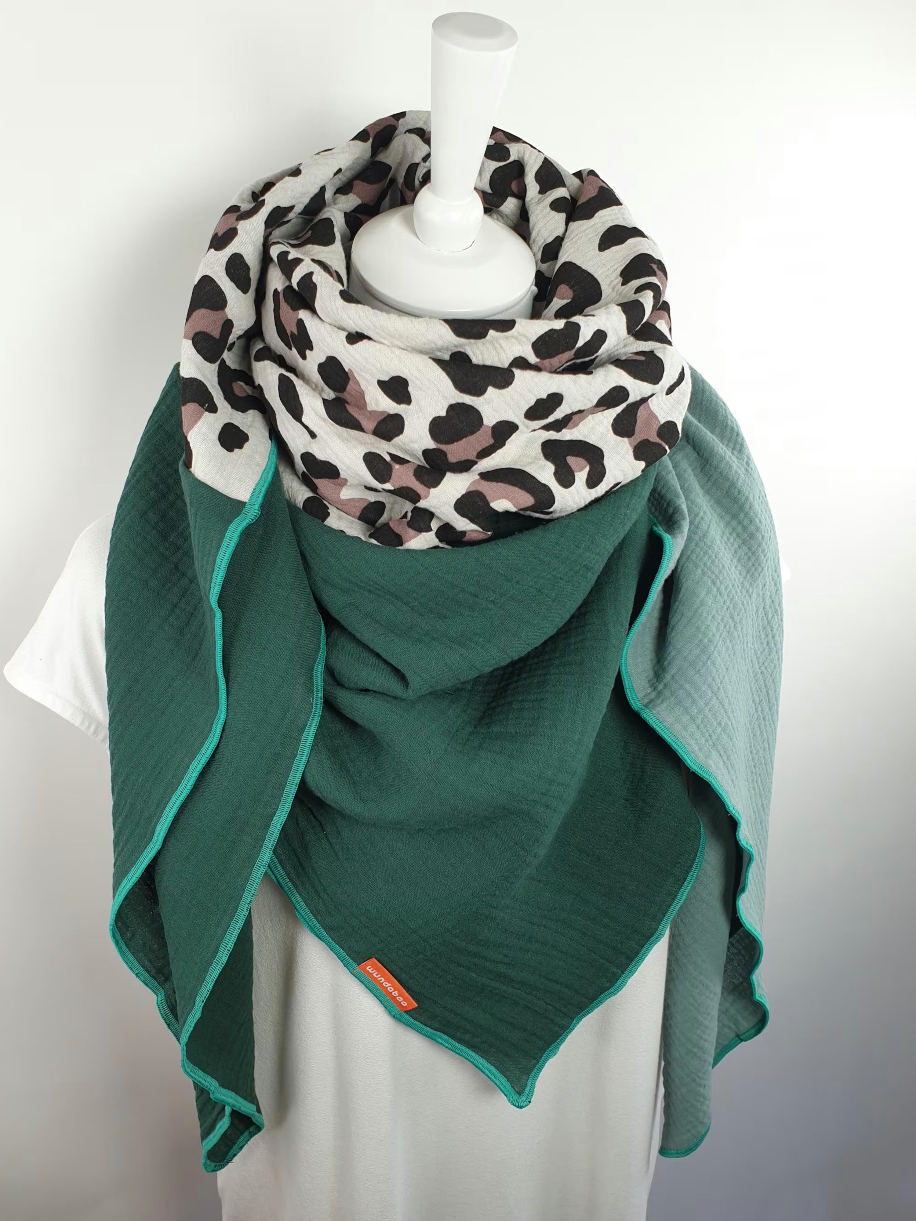 wundabaa Modetuch Musselintuch Leoprint Color Blocking günstig online kaufen
