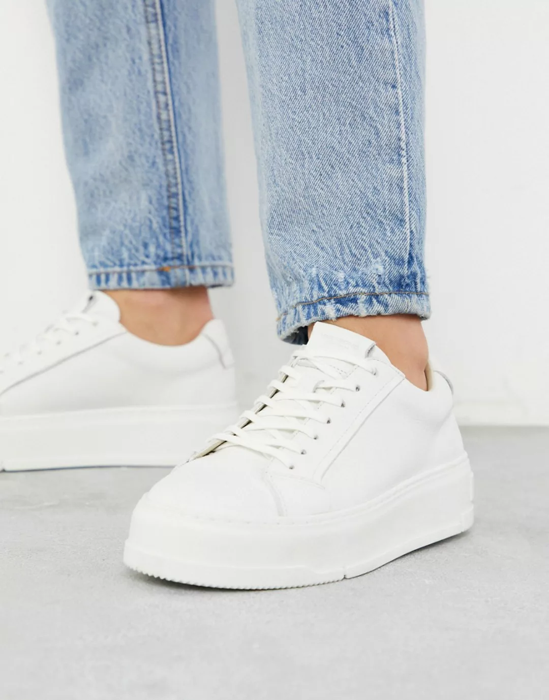 Vagabond – Judy – Flache Sneaker aus weißem Leder günstig online kaufen