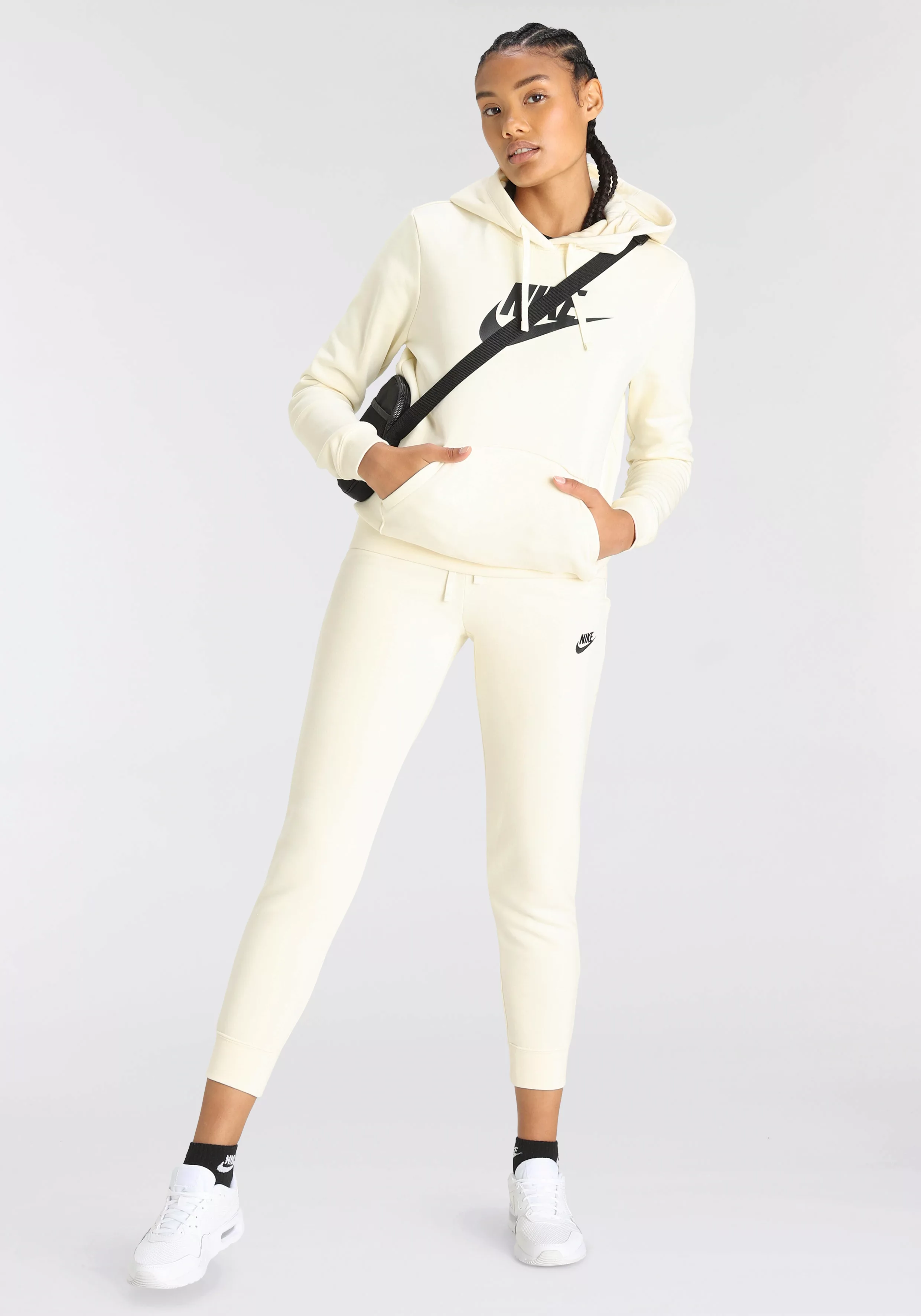 Nike Sportswear Kapuzensweatshirt "Club Fleece Womens Logo Pullover Hoodie" günstig online kaufen