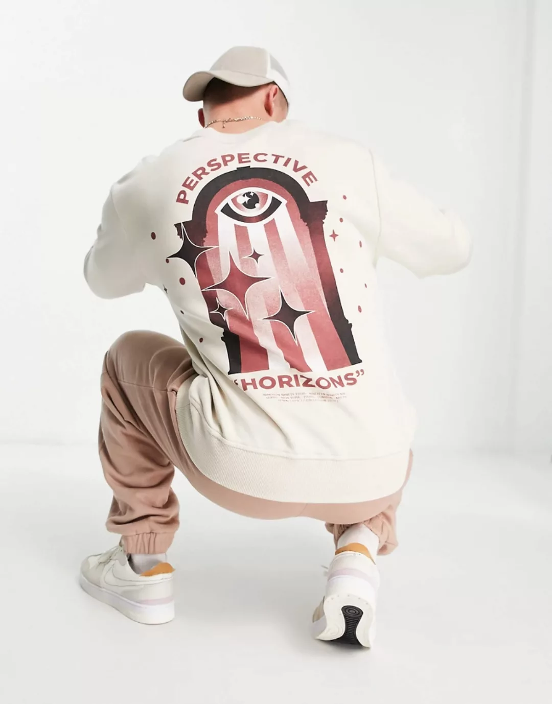 Topman – Sweatshirt in Stein mit „Horizon“-Aufdruck-Neutral günstig online kaufen