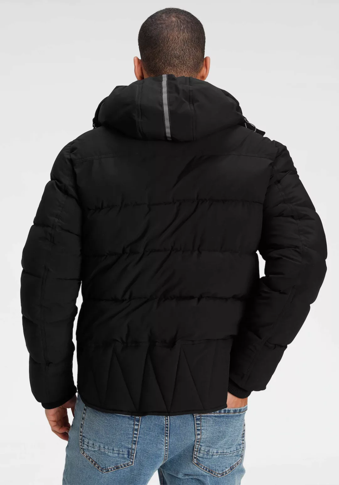 Bruno Banani Steppjacke für Übergangswetter, wasserabweisend, taillierter S günstig online kaufen