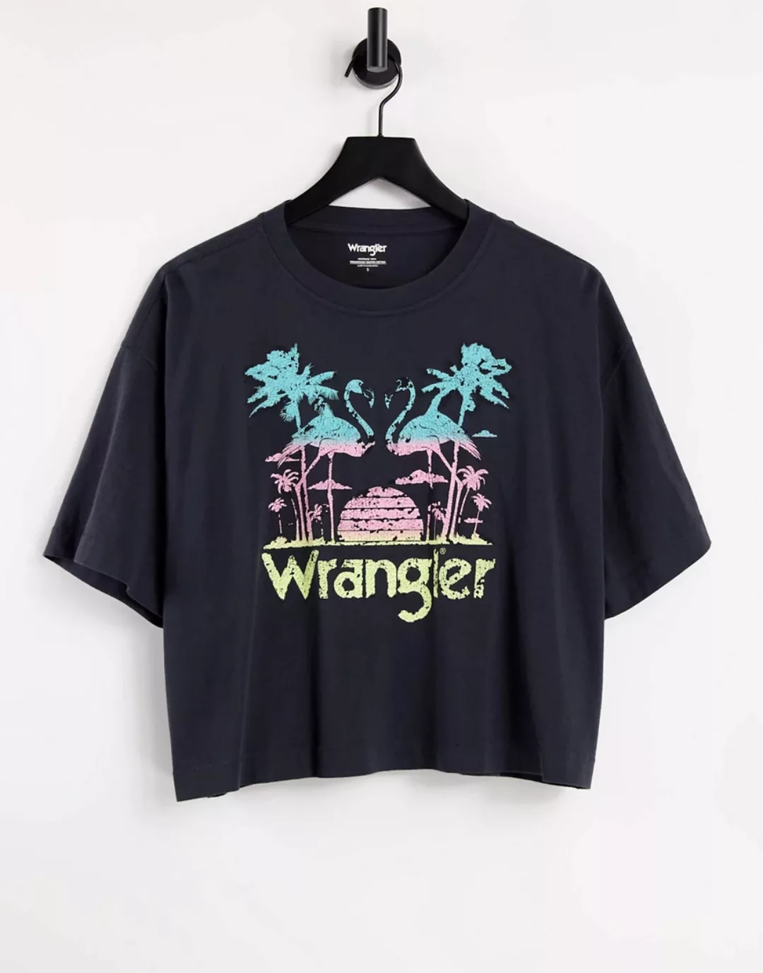 Wrangler – T-Shirt in Schwarz mit kurzem Schnitt und Grafiklogo günstig online kaufen