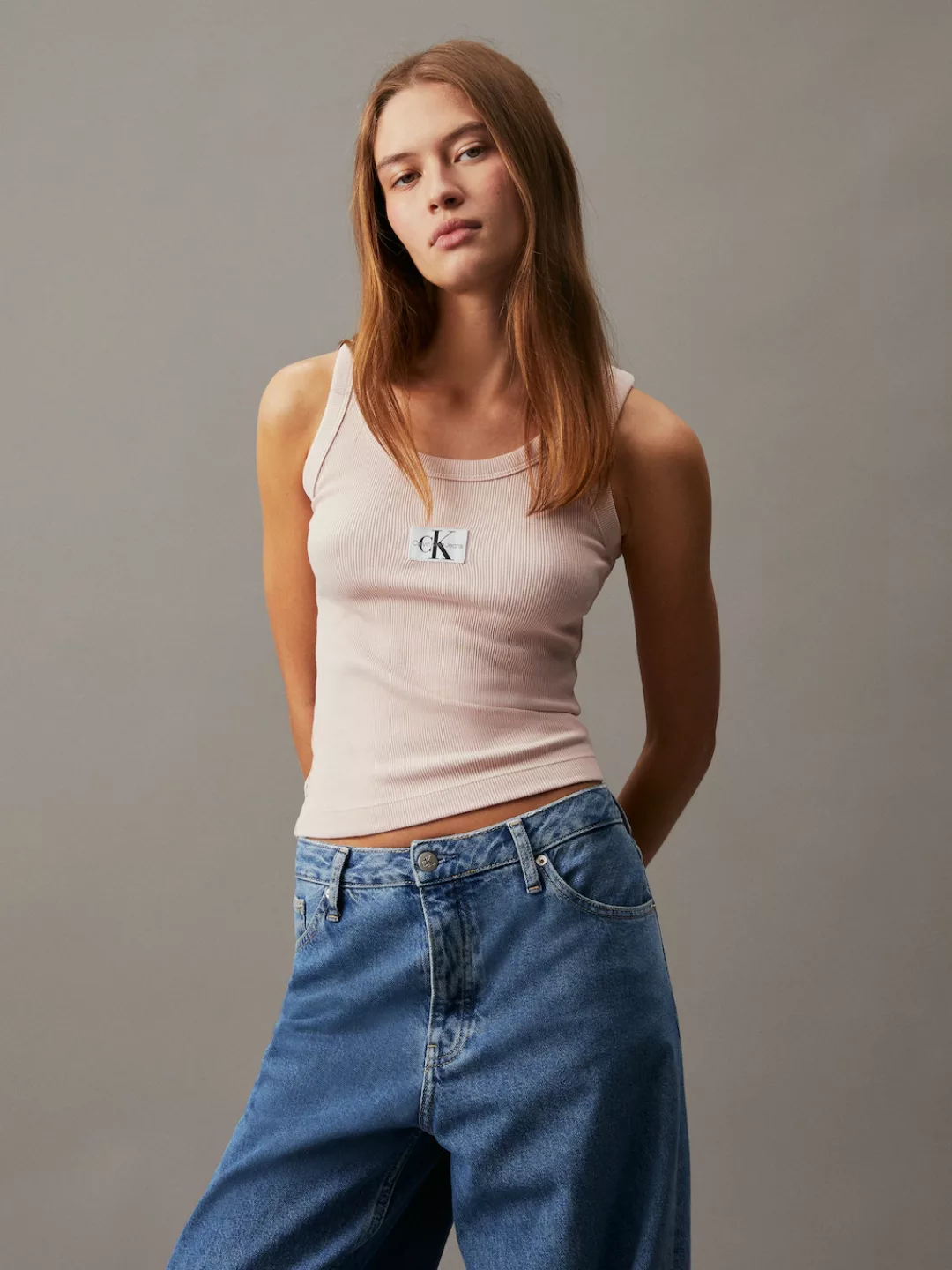 Calvin Klein Jeans Tanktop WOVEN LABEL RIB TANK TOP mit Logomarkenlabel günstig online kaufen