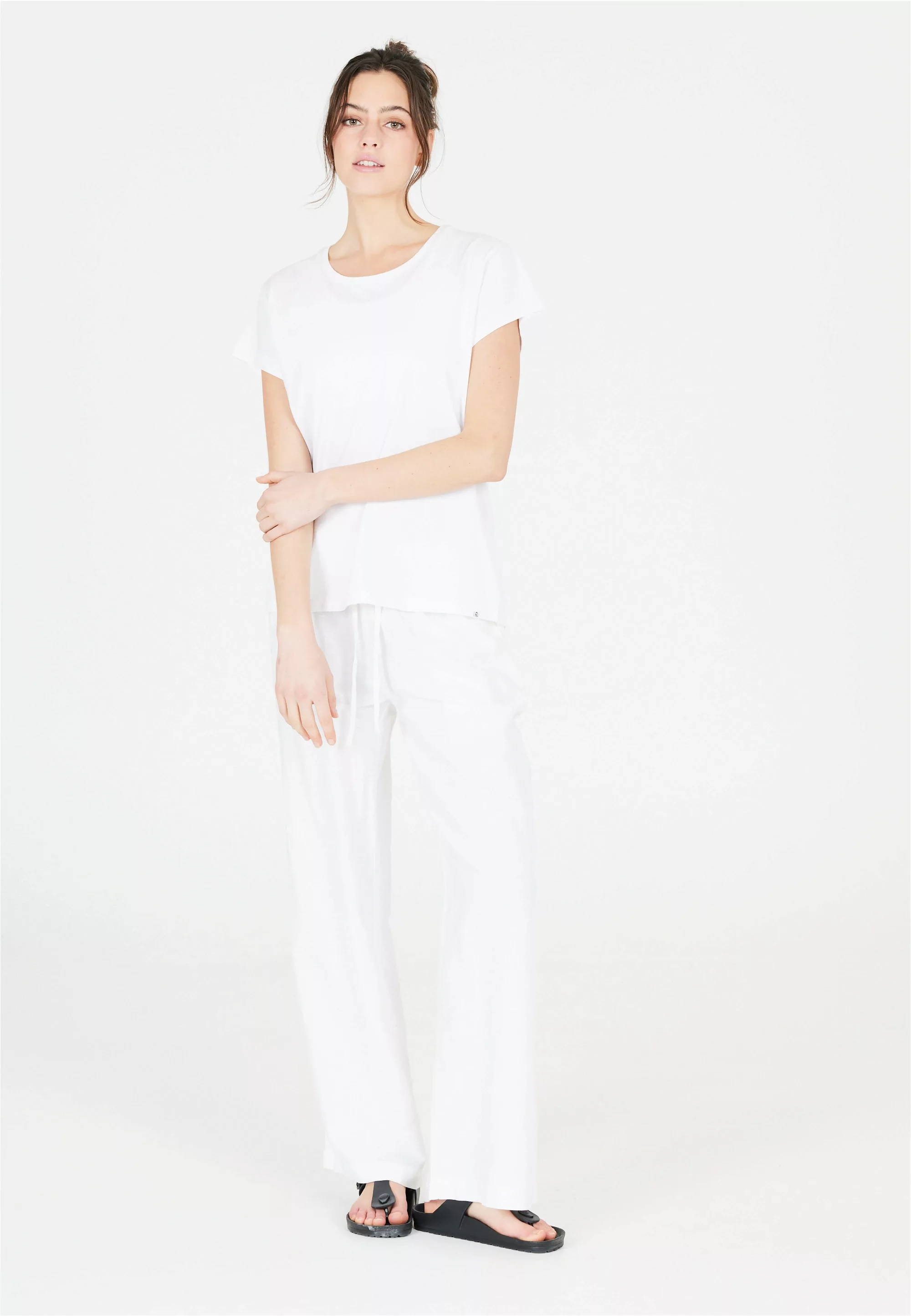 CRUZ Funktionsshirt "Highmore", im smarten Basic-Look aus reiner Baumwolle günstig online kaufen