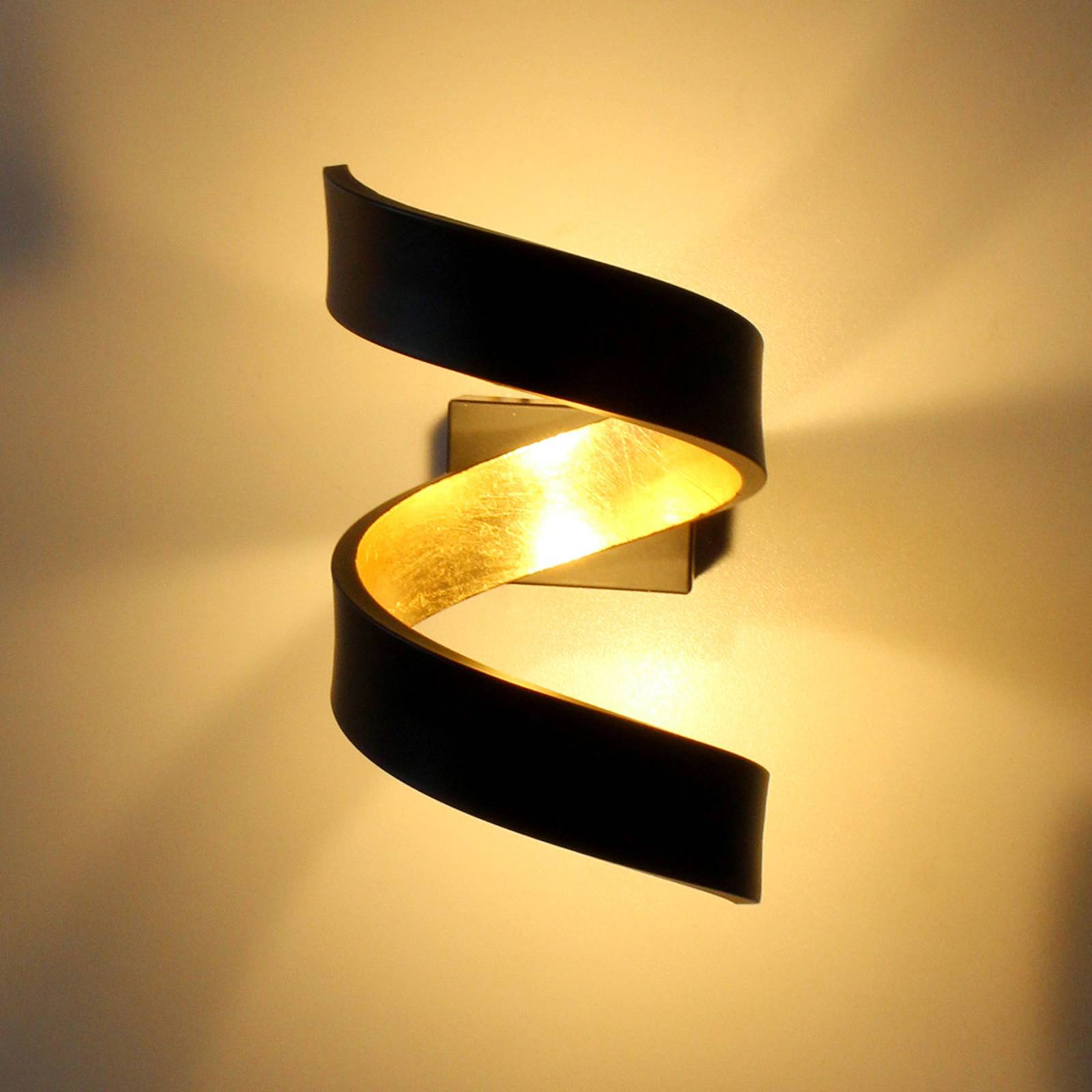Luce Design LED-Wandleuchte Helix Schwarz-Gold 17 cm x 10 cm x 13 cm günstig online kaufen