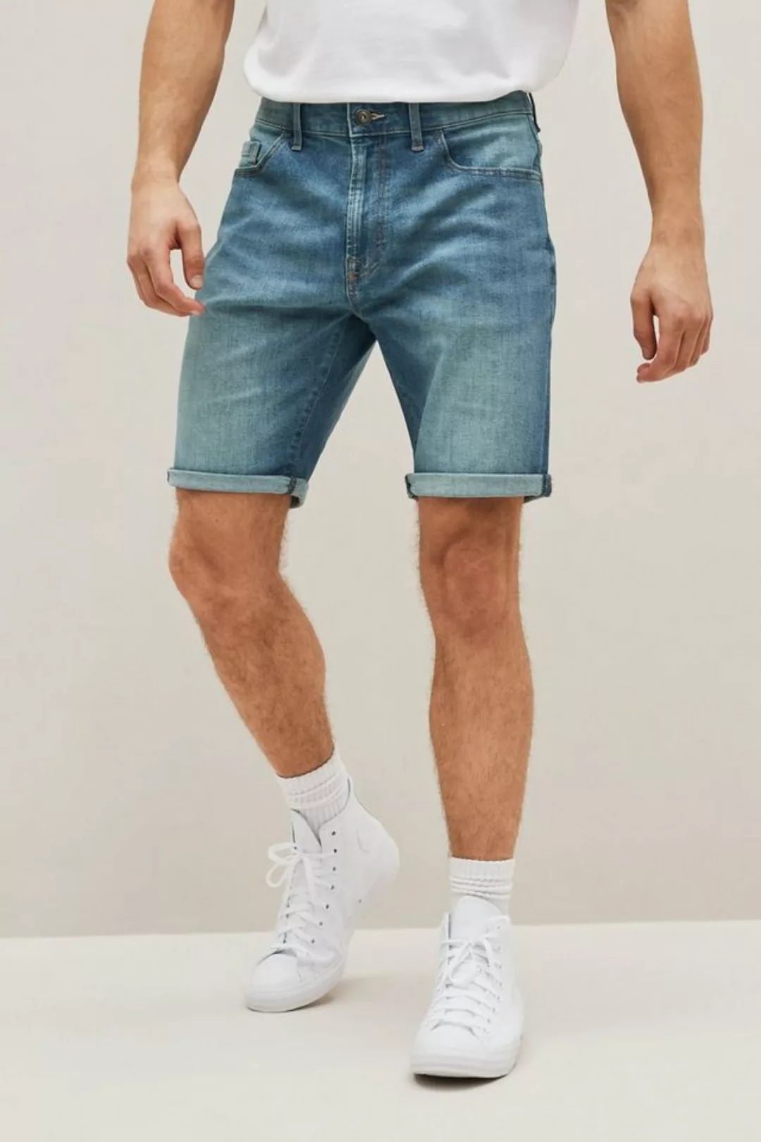 Next Jeansshorts Jeansshorts mit Stretch im Slim Fit (1-tlg) günstig online kaufen