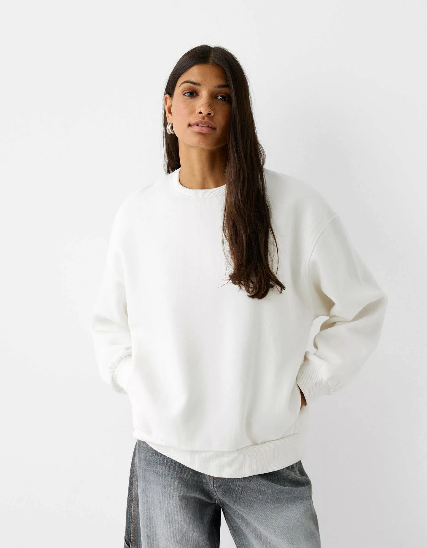 Bershka Oversize-Sweatshirt Mit Seitentaschen Damen L Grbrochenes Weiss günstig online kaufen