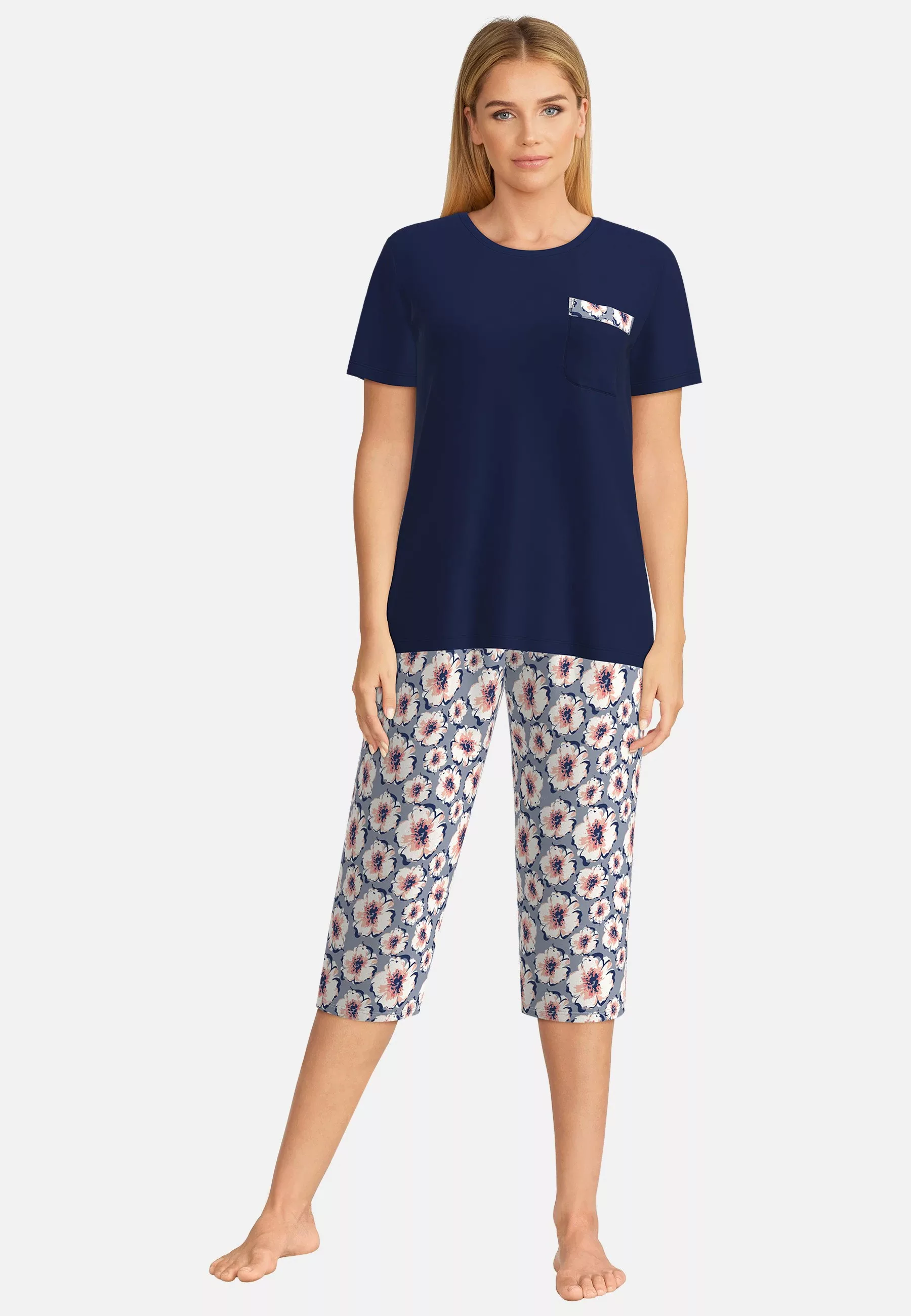 GÖTZBURG Capri-Pyjama, (2 tlg.), Oberteil uni, Hose mit floralem Muster günstig online kaufen