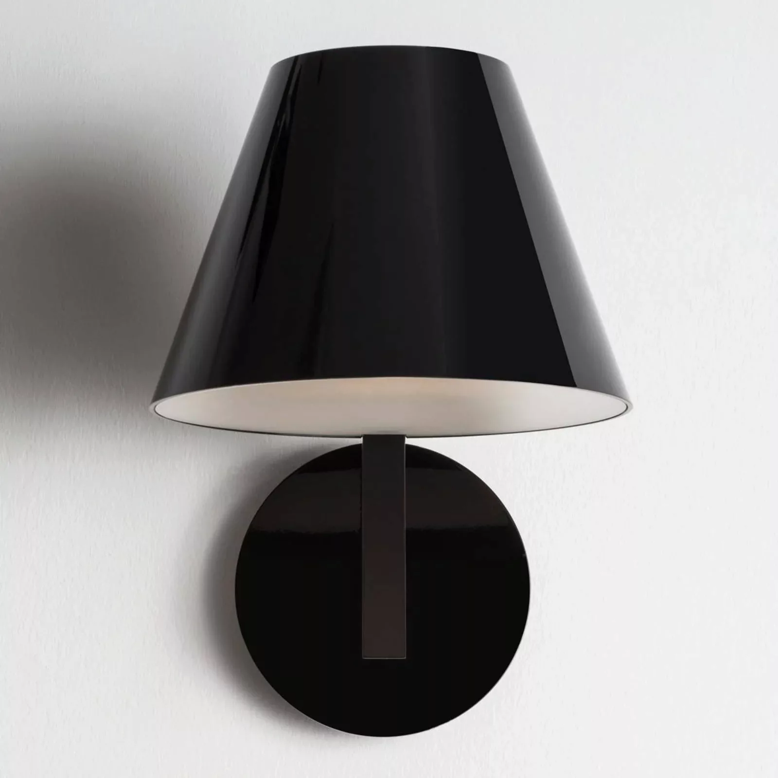 Artemide La Petite - schwarze Designer-Wandleuchte günstig online kaufen