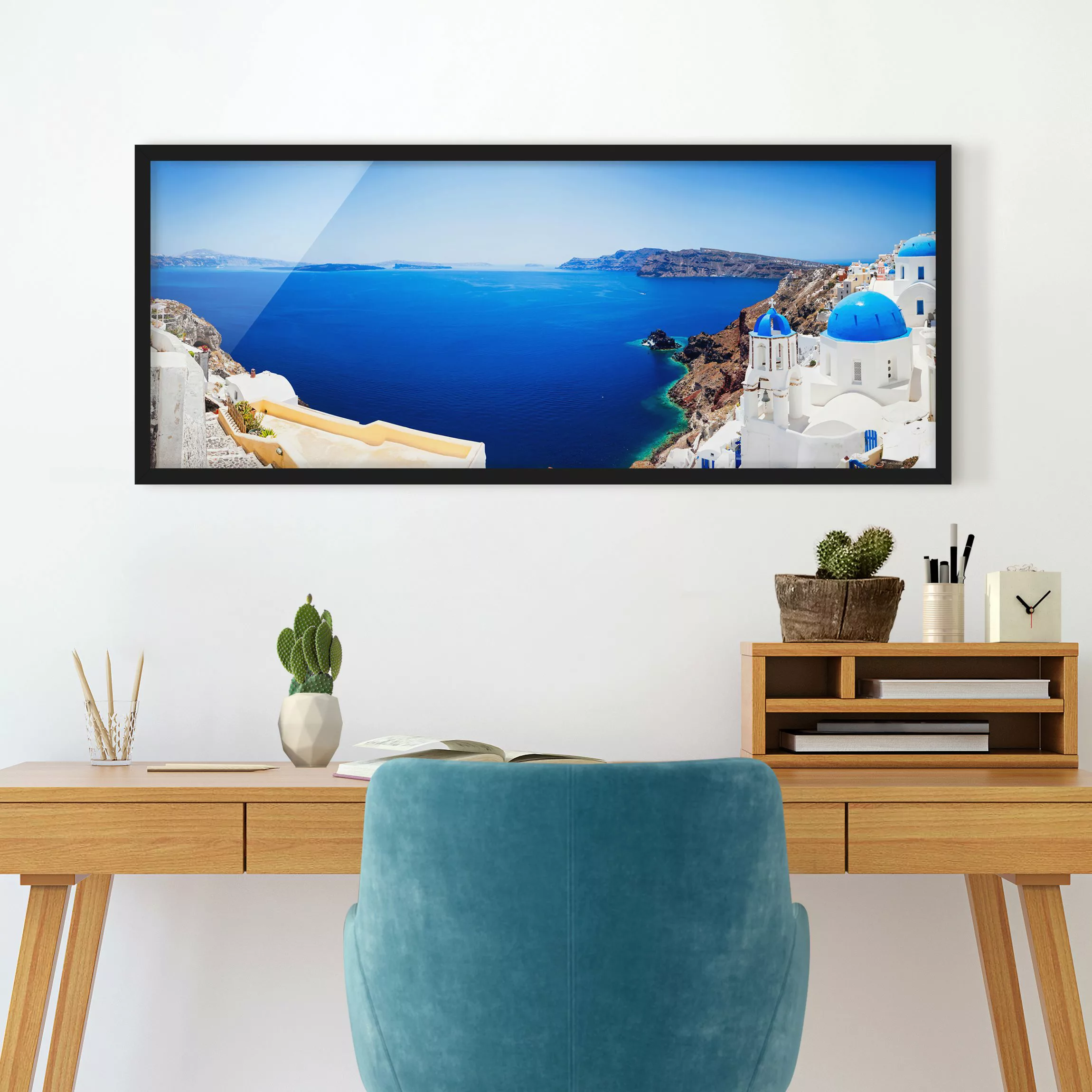 Bild mit Rahmen Architektur & Skyline - Panorama View Over Santorini günstig online kaufen