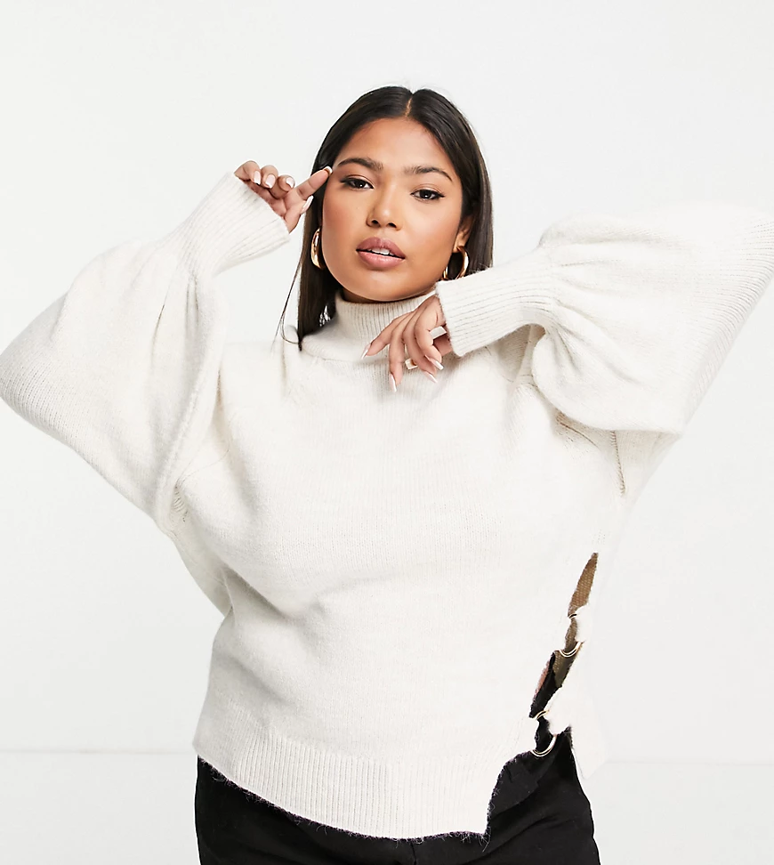 ASOS DESIGN Curve – Hochgeschlossener Pullover in Cremeweiß mit Ringdetail günstig online kaufen