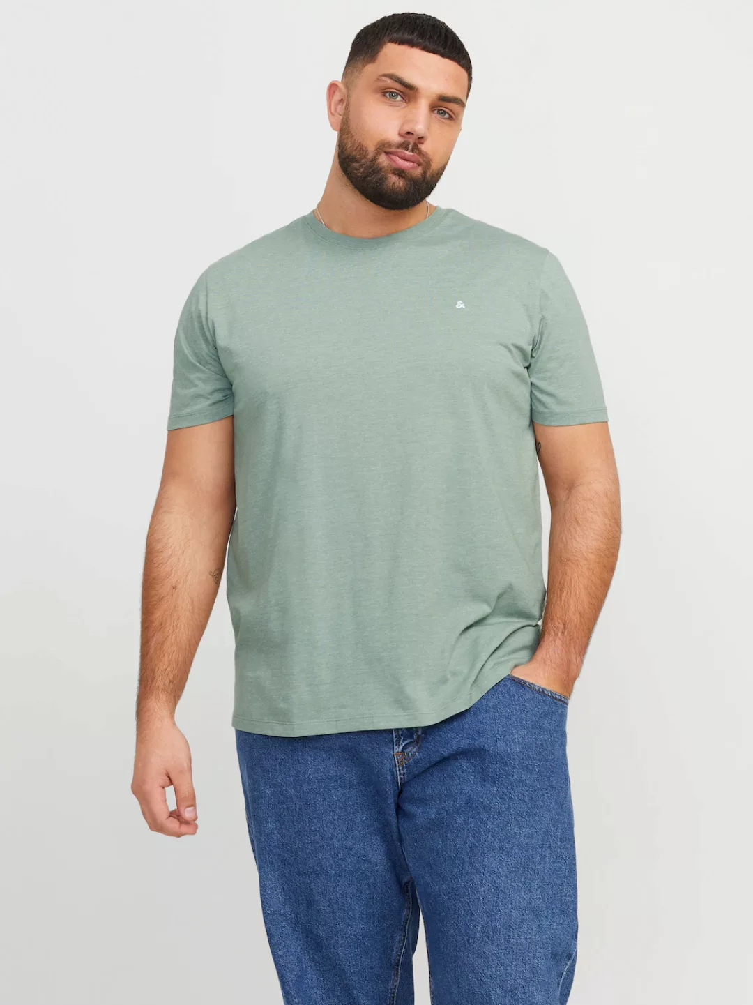 Jack & Jones PlusSize T-Shirt JJEPAULOS TEE SS CREW NECK NOOS PLS mit Logo günstig online kaufen