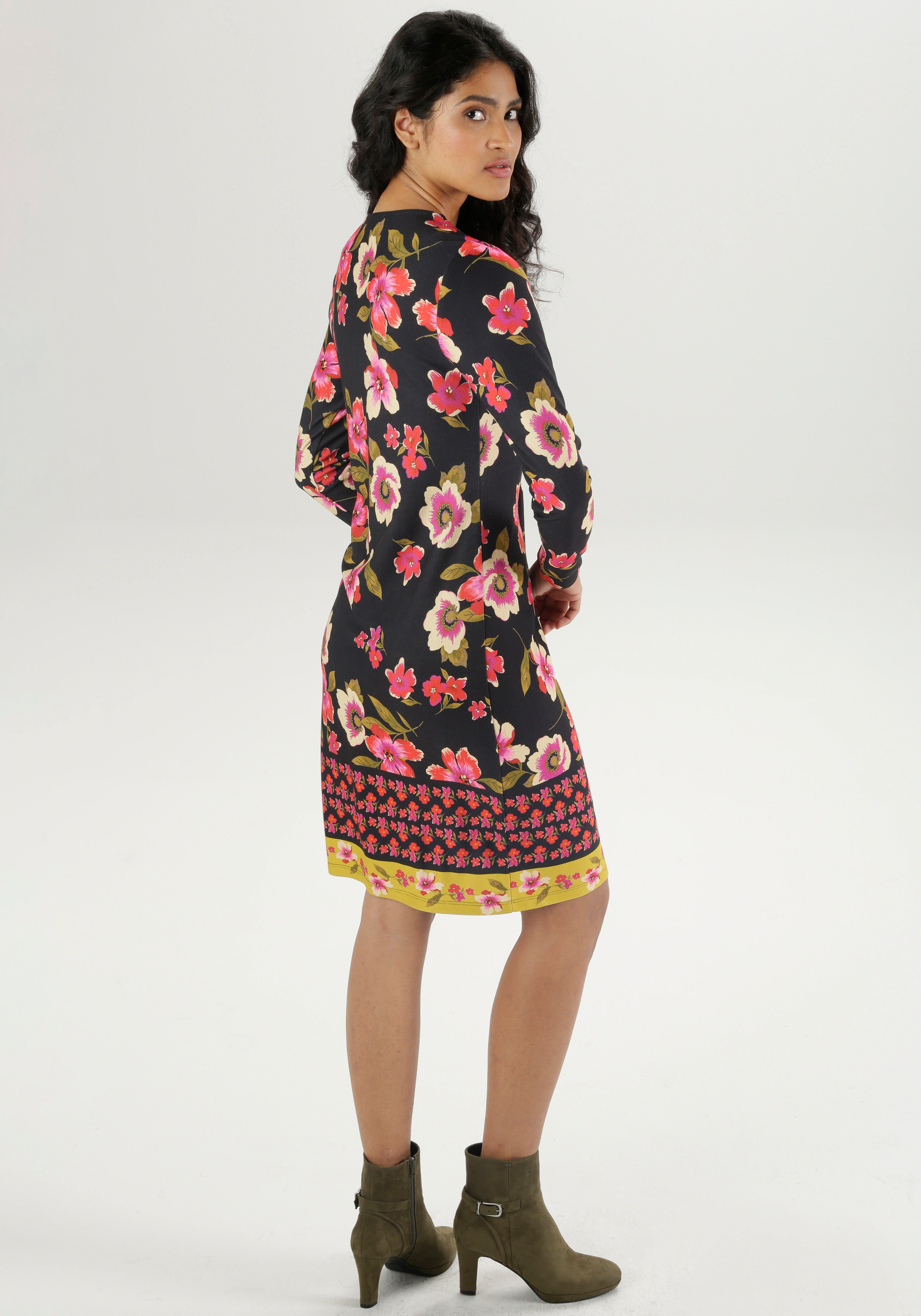 Aniston SELECTED Minikleid, mit aufgedruckter Bordüre; leicht taillliert - günstig online kaufen