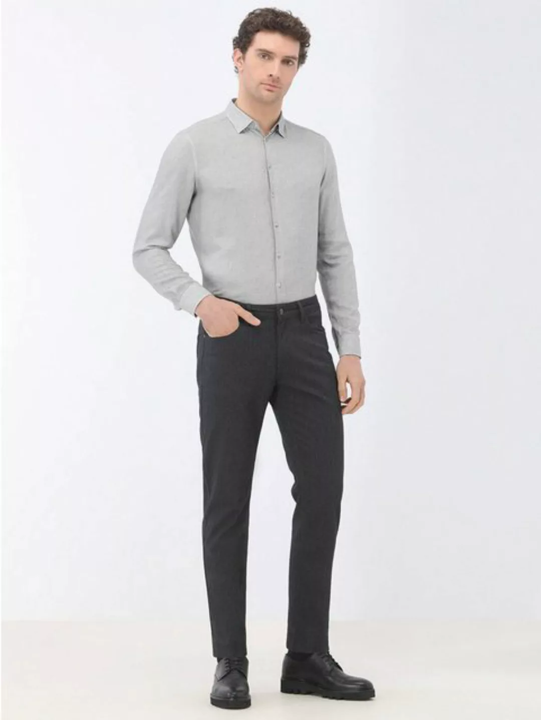 KİP Chinohose Lässige, gewebte Slim-Fit-Hose aus Baumwollmischung günstig online kaufen