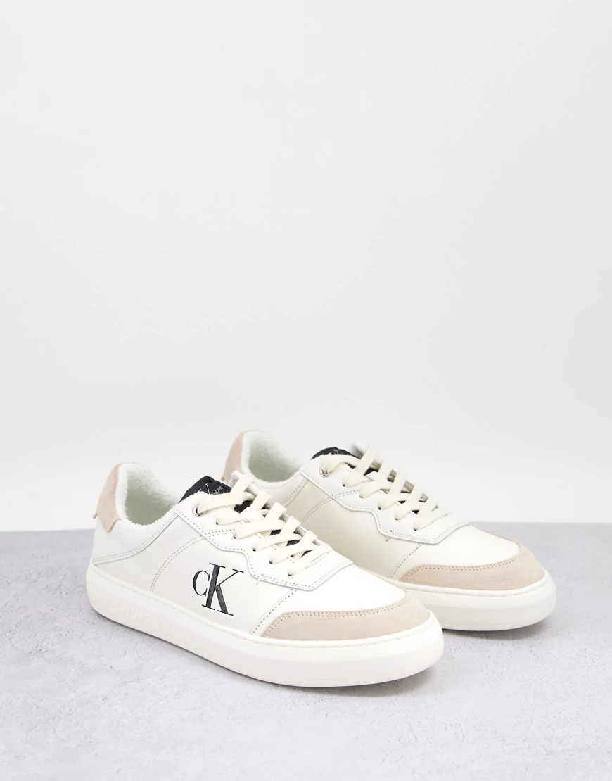 Calvin Klein Jeans – Sneaker in Weiß mit Gummisohle und Logo günstig online kaufen
