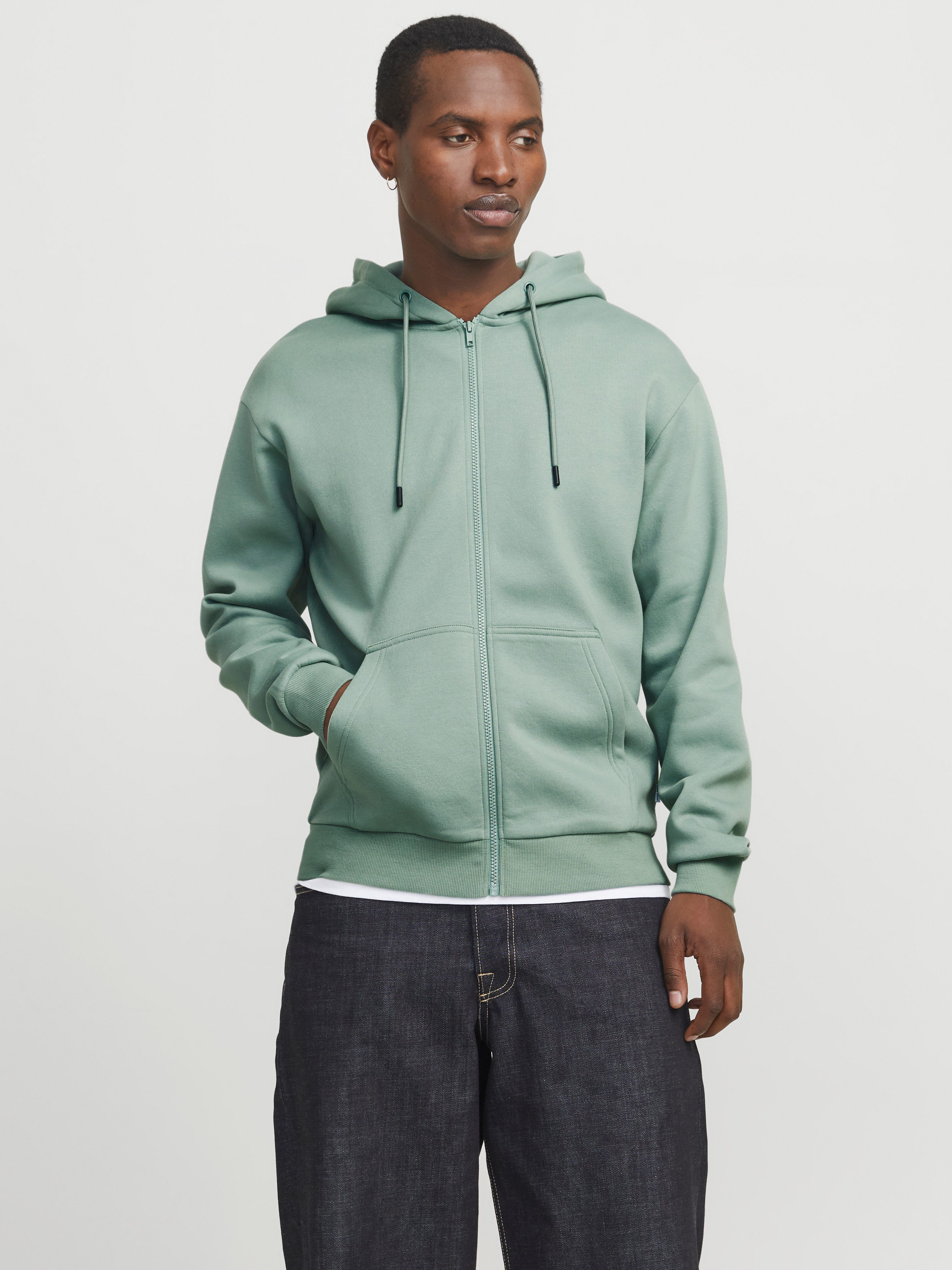 Jack & Jones Kapuzensweatjacke "JJEBRADLEY mit Kapuze, ideal für kalte Jahr günstig online kaufen