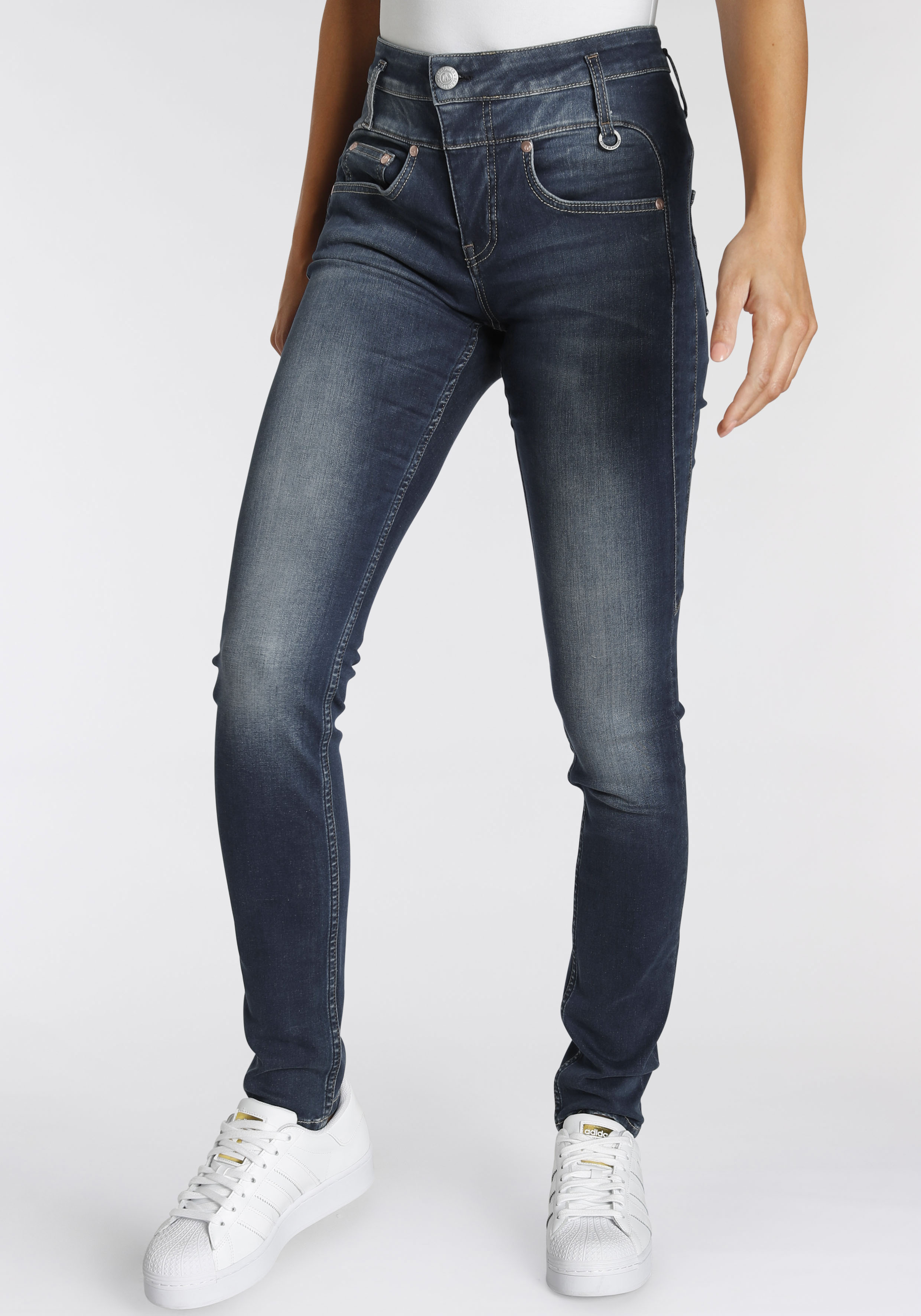 Herrlicher Slim-fit-Jeans "SHARP SLIM REUSED DENIM", Nachhaltige Premium-Qu günstig online kaufen