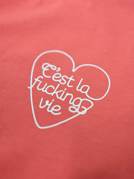 Frauen T-shirt Aus Biobaumwolle „C’Est La Fxxking Vie“ günstig online kaufen