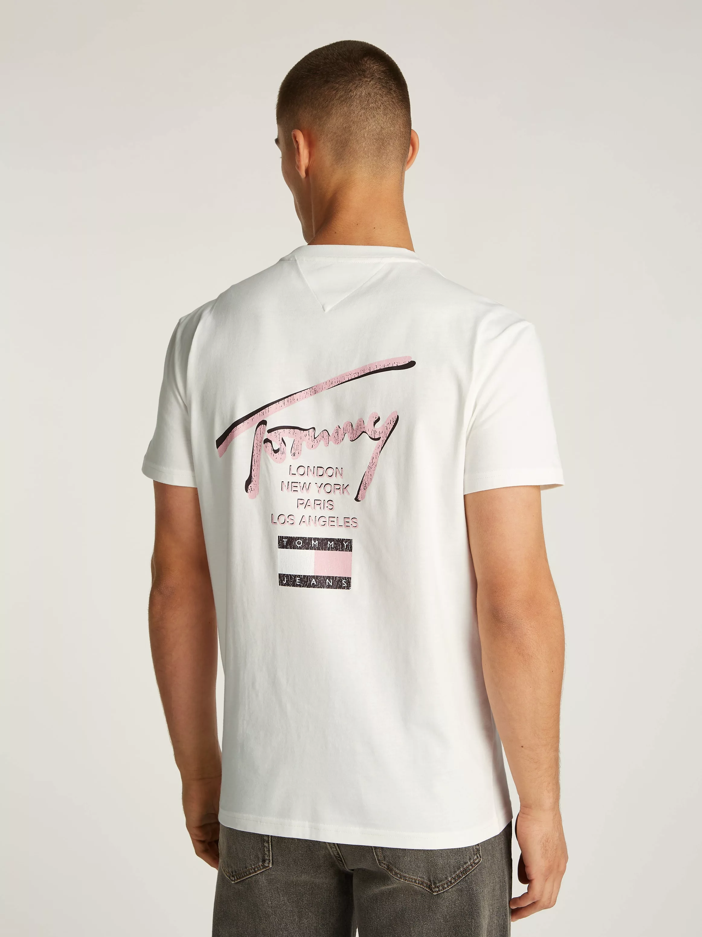 Tommy Jeans T-Shirt "TJM REG TOMMY SIGN CITY TEE EXT", mit großem Logo am R günstig online kaufen