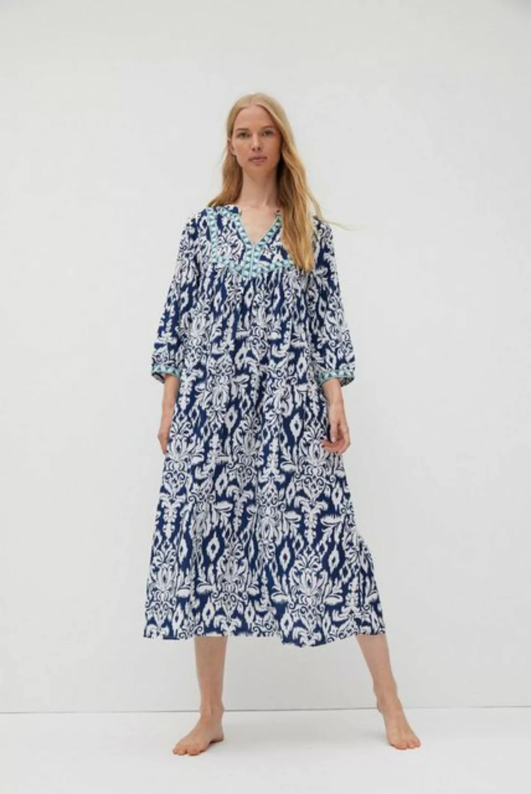THE FASHION PEOPLE Sommerkleid Long Dress AOP günstig online kaufen