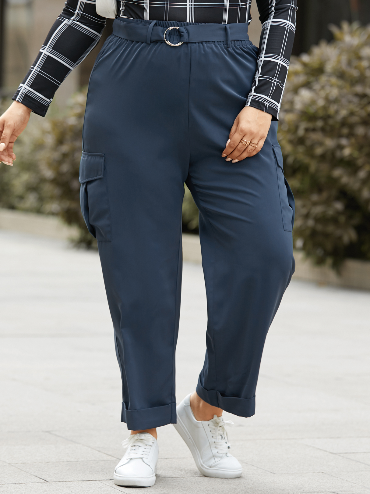 YOINS Plus Größe Gürtel Design Hose mit zwei großen Taschen günstig online kaufen