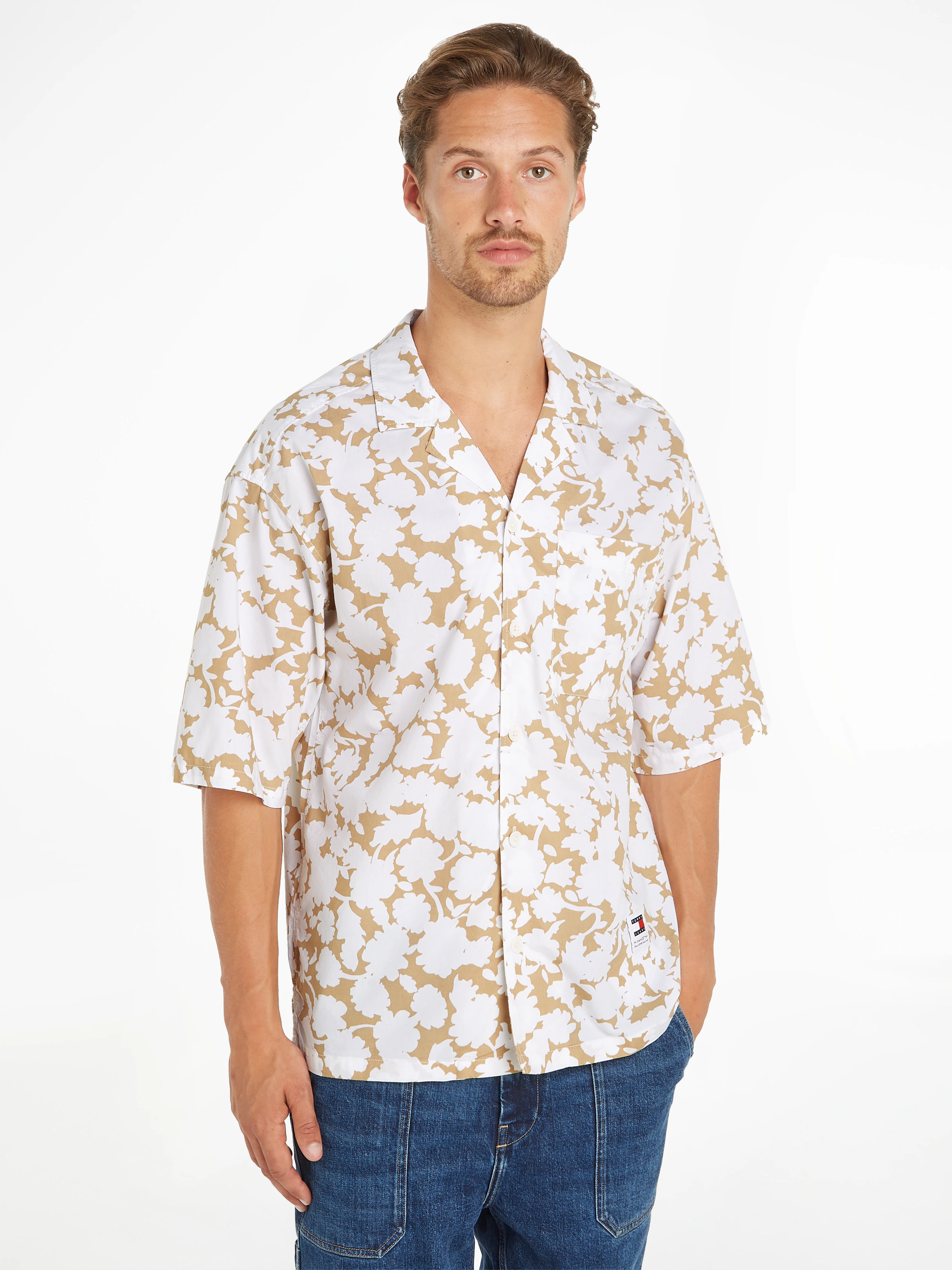 Tommy Jeans Kurzarmhemd TJM RLX FLORAL AOP CAMP SHIRT mit Allover-Print günstig online kaufen