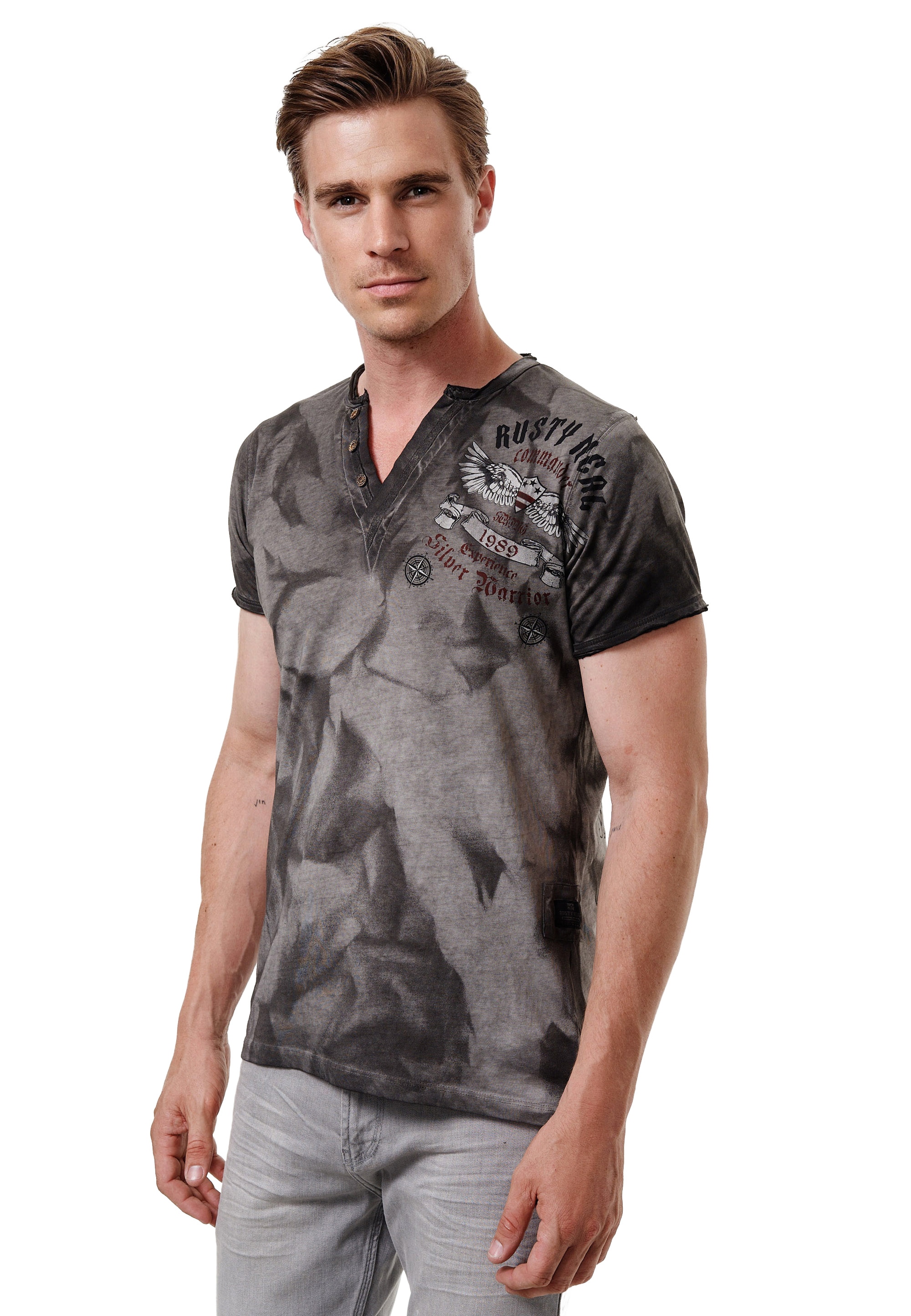 Rusty Neal T-Shirt, mit großem Print auf der Rückseite günstig online kaufen