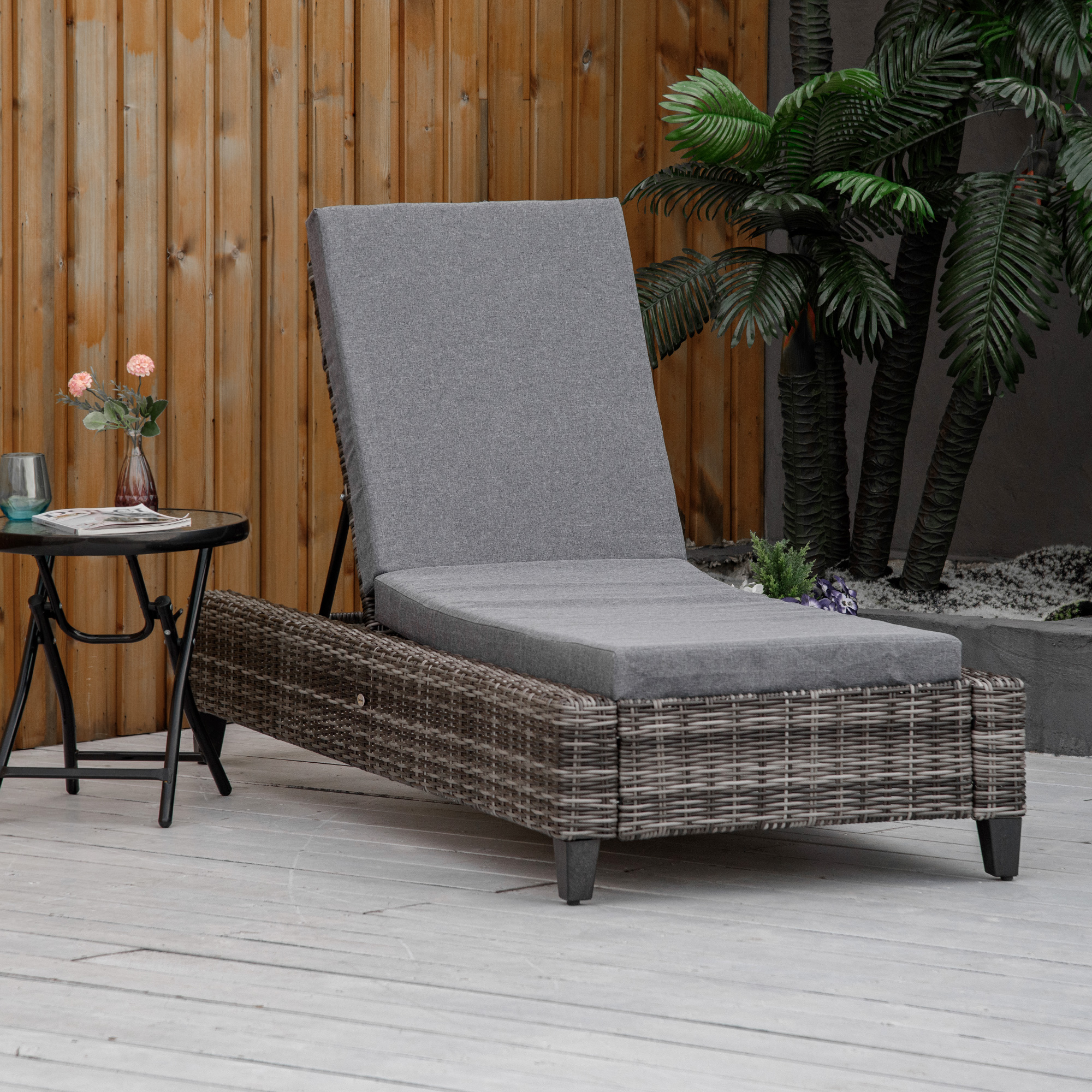 Outsunny Polyrattan Gartenliege mit Kissen 5-stufig verstellbar Sonnenliege günstig online kaufen