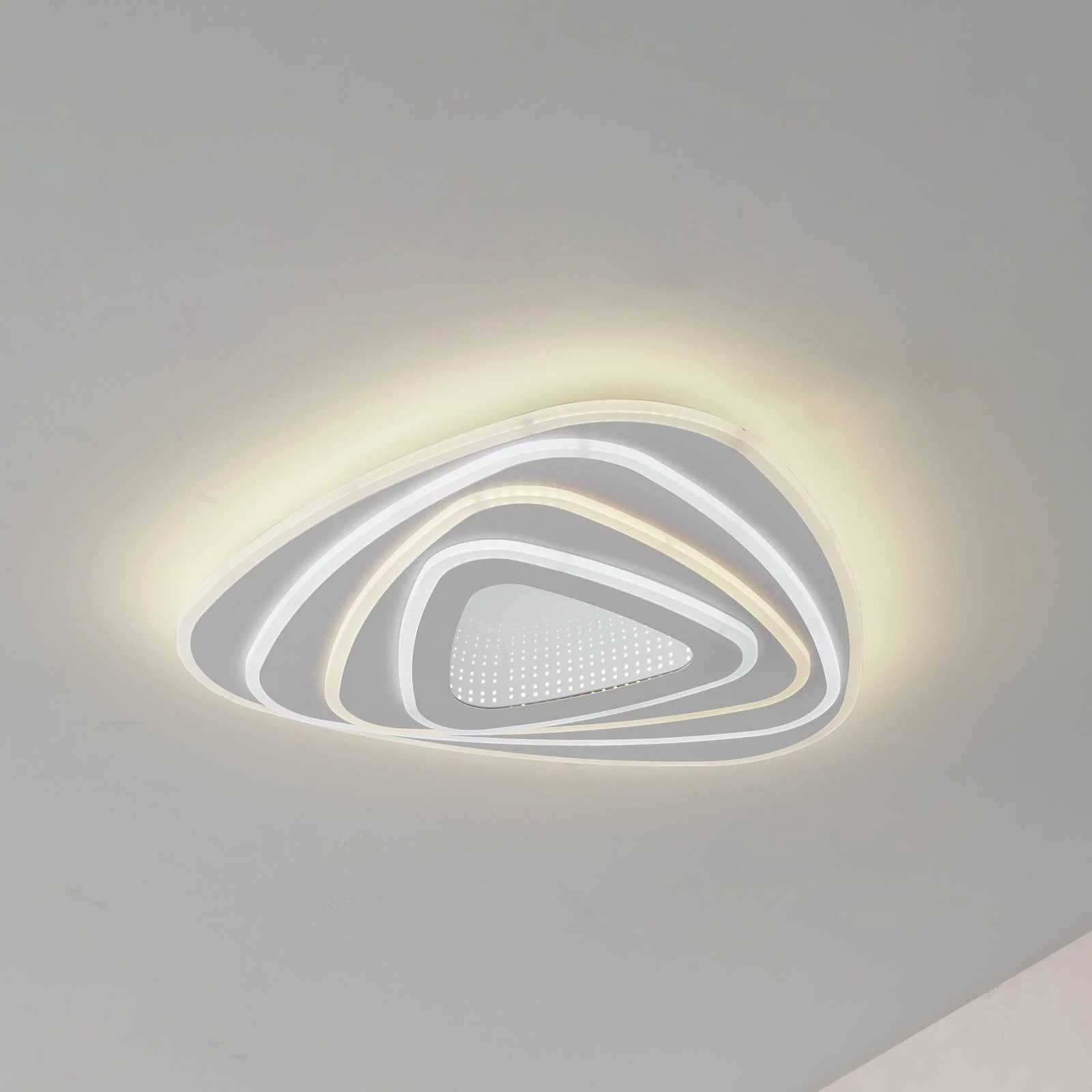 Lindby LED-Deckenleuchte Rebeka, 48x49cm, CCT, Fernbedienung günstig online kaufen