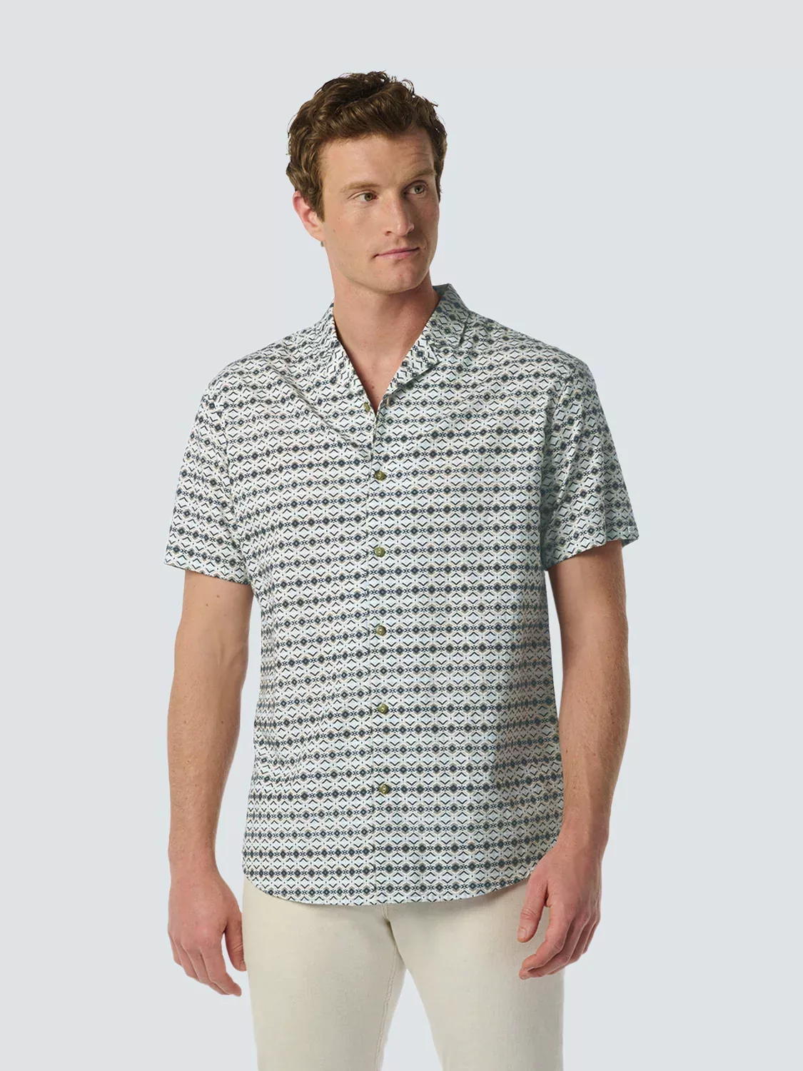 NO EXCESS Kurzarmhemd mit grafischen Musters günstig online kaufen