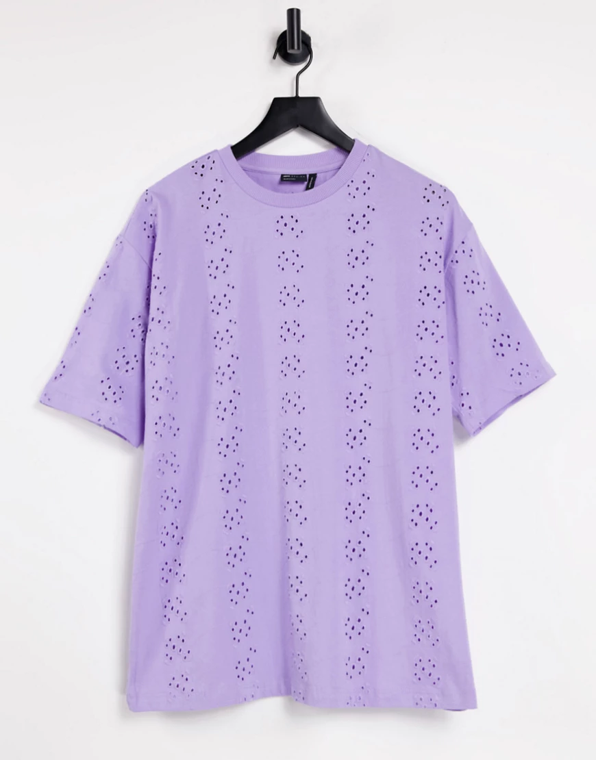 ASOS DESIGN – Oversize-T-Shirt in Flieder mit vollflächiger Lochstickerei-L günstig online kaufen
