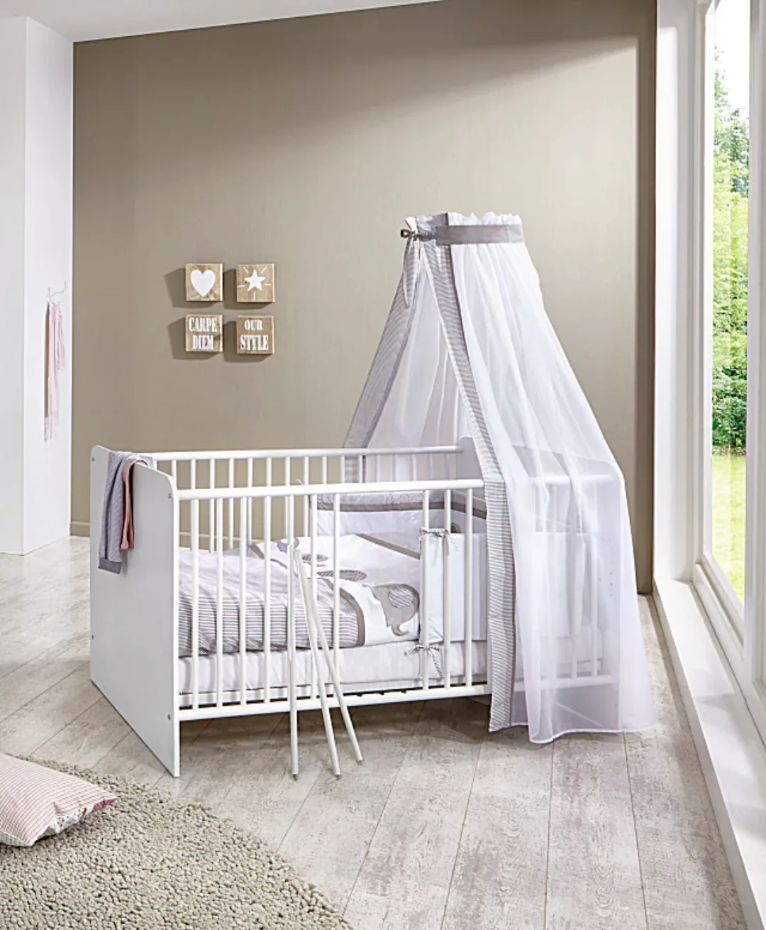 BMG Möbel Babyzimmer-Komplettset "Luis", (Set, 4 St., Babybett, Wickelkommo günstig online kaufen