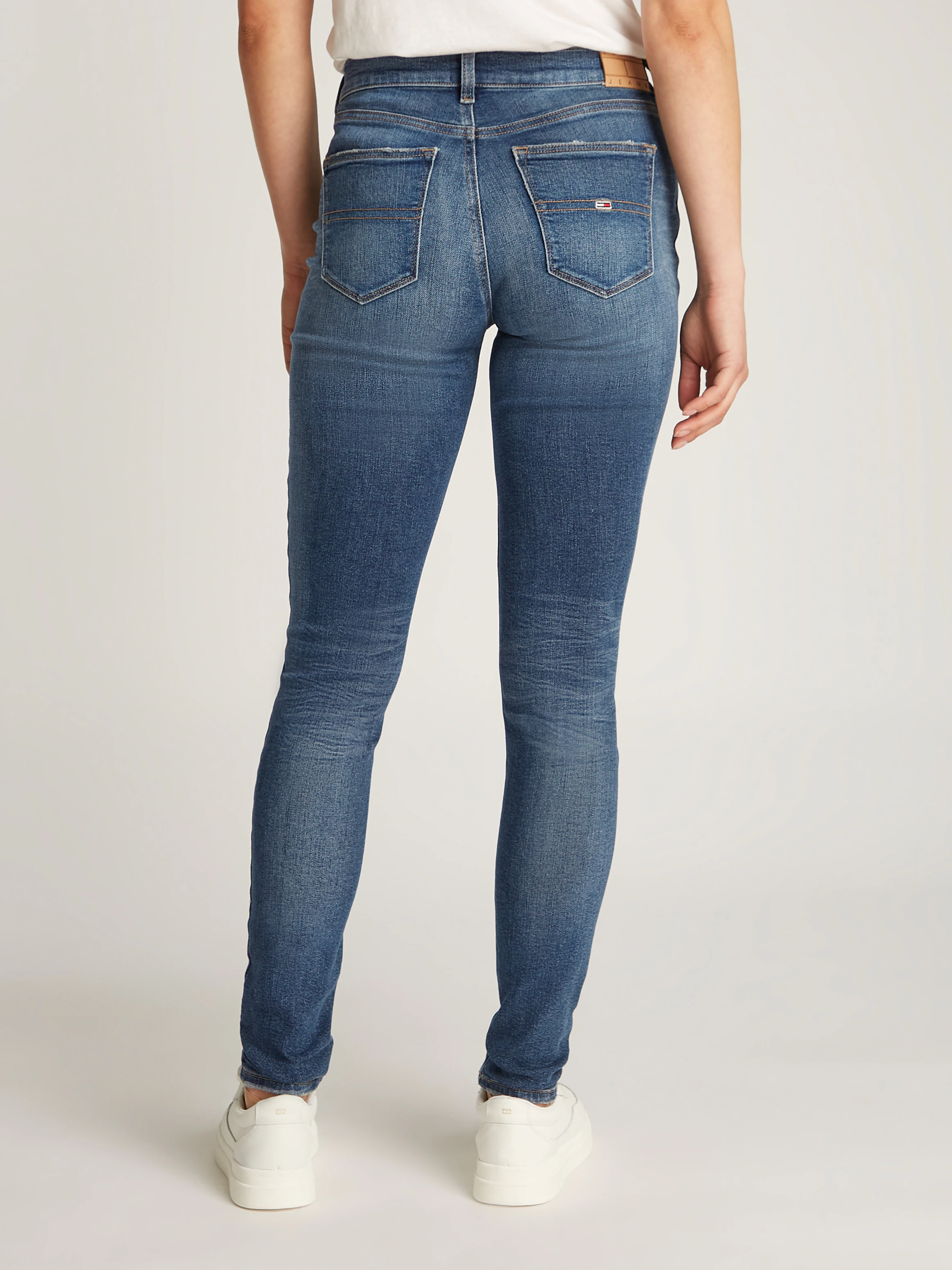 Tommy Jeans Skinny-fit-Jeans "Nora Mid Rise Skinny Fit", mit Waschung, mit günstig online kaufen