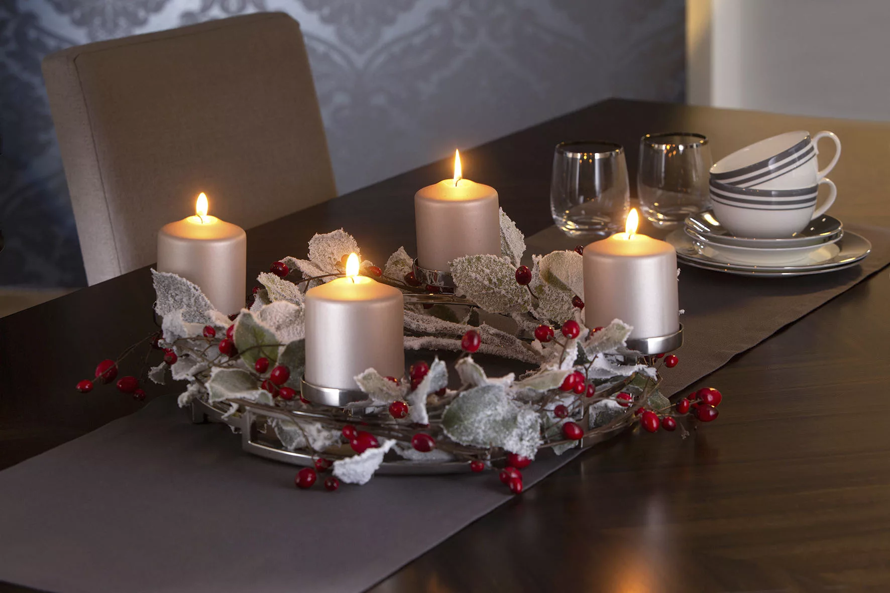 Fink Kerzenleuchter »HOMMAGE, Weihnachtsdeko«, (1 St.), silberfarben - aus günstig online kaufen