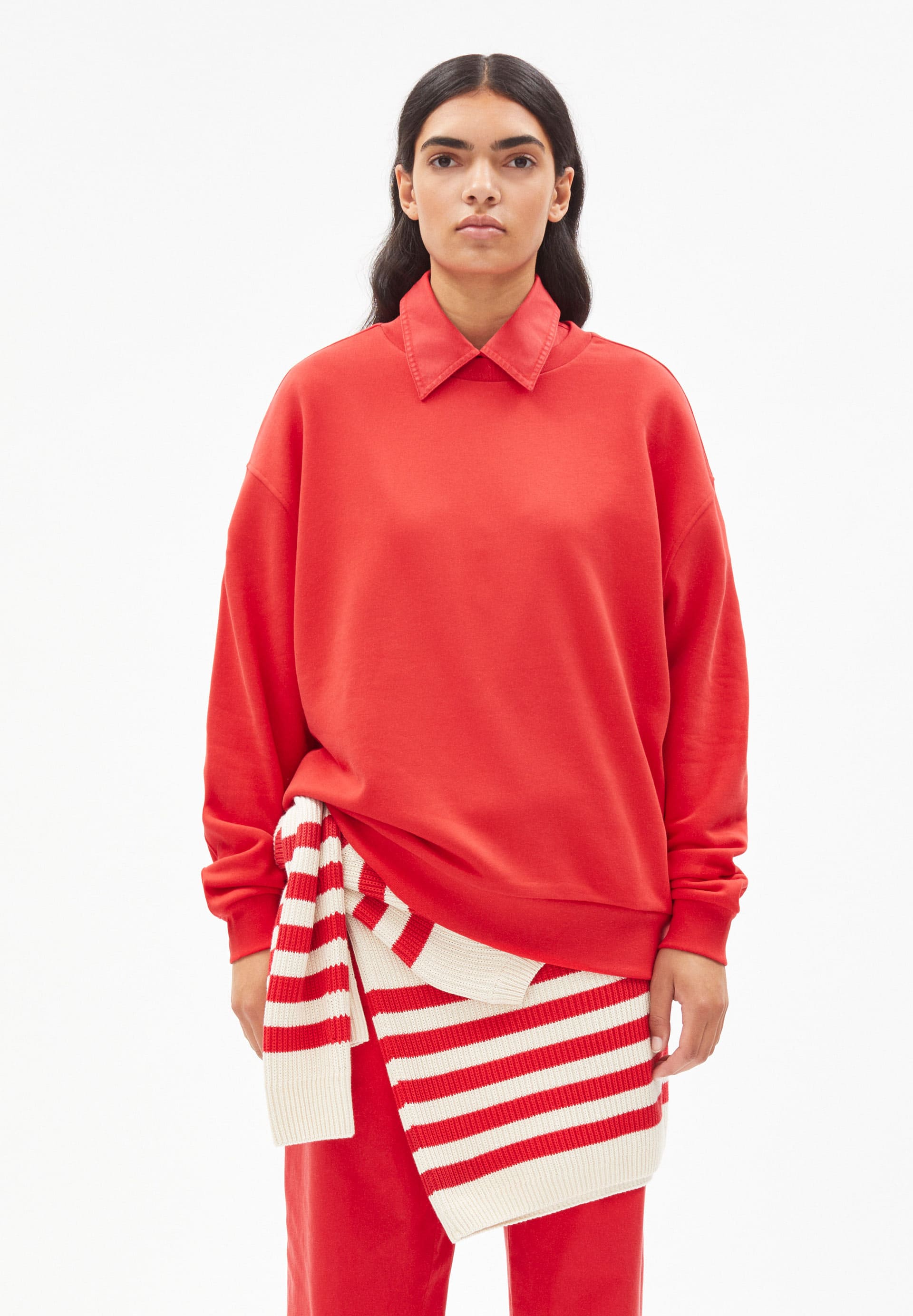 Sweatshirt AARIN in dark poppy von ARMEDANGELS günstig online kaufen