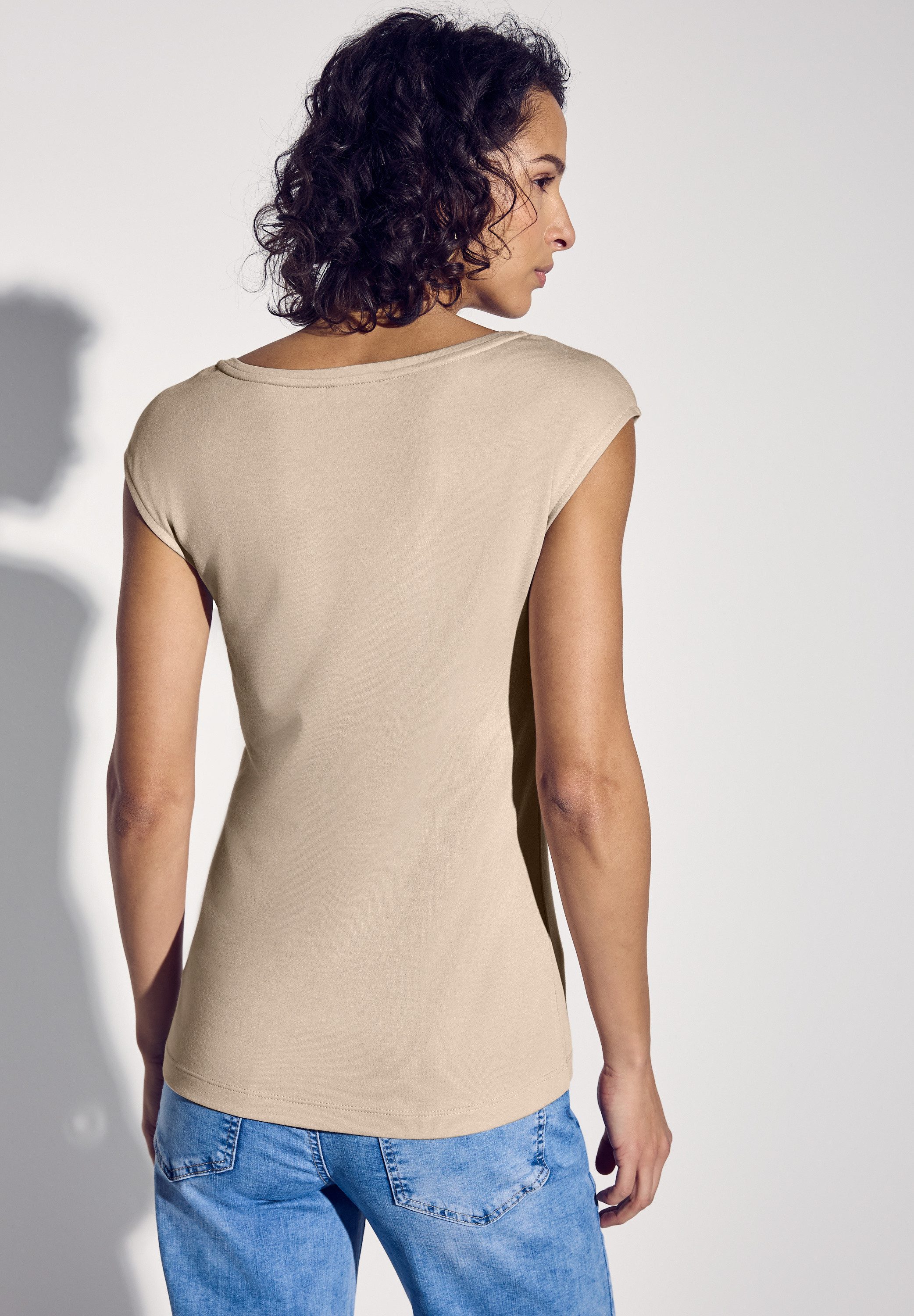 STREET ONE T-Shirt, mit abgerundetem V-Ausschnitt günstig online kaufen