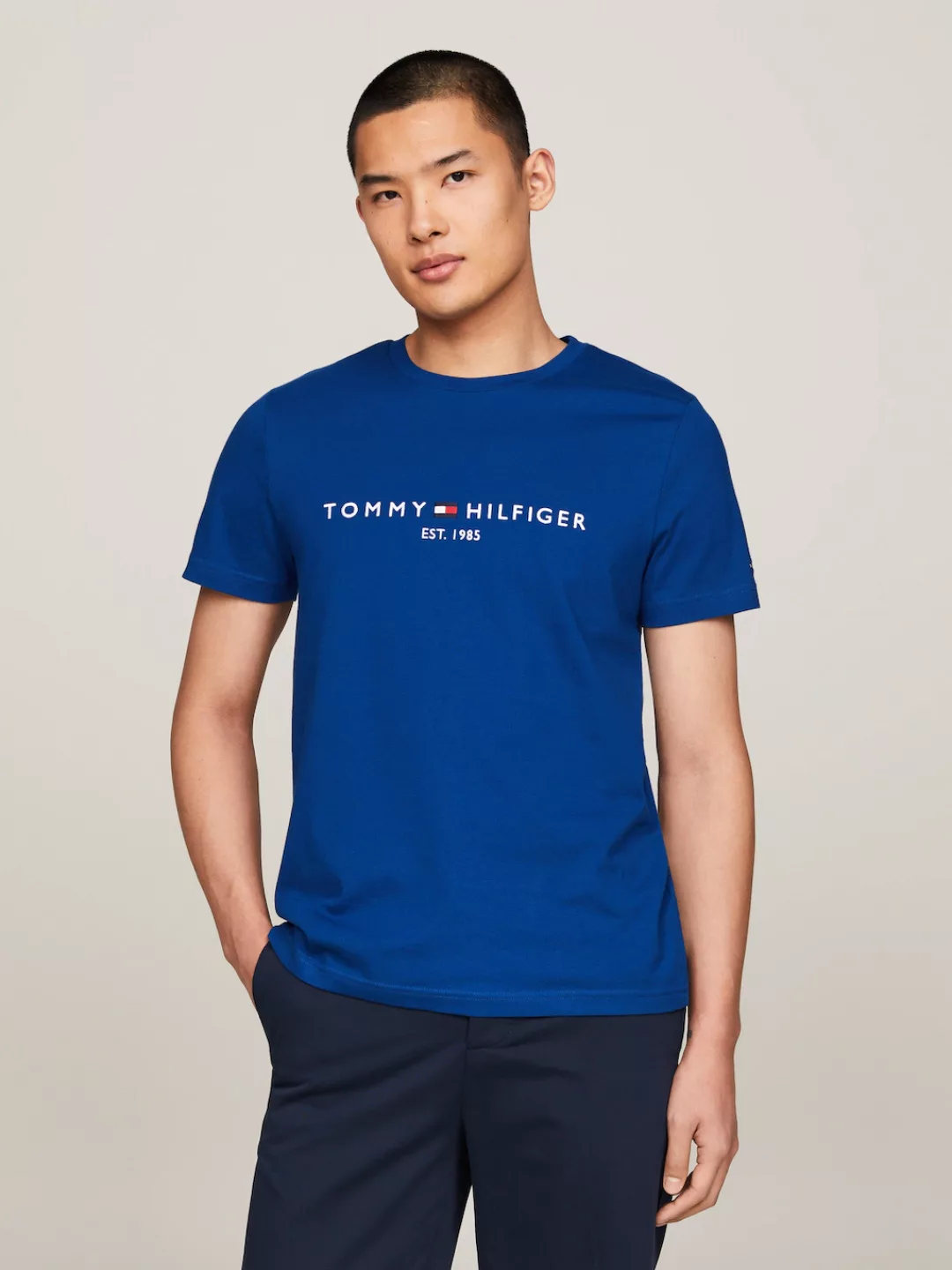 Tommy Hilfiger T-Shirt TOMMY LOGO TEE aus reiner, nachhaltiger Baumwolle günstig online kaufen