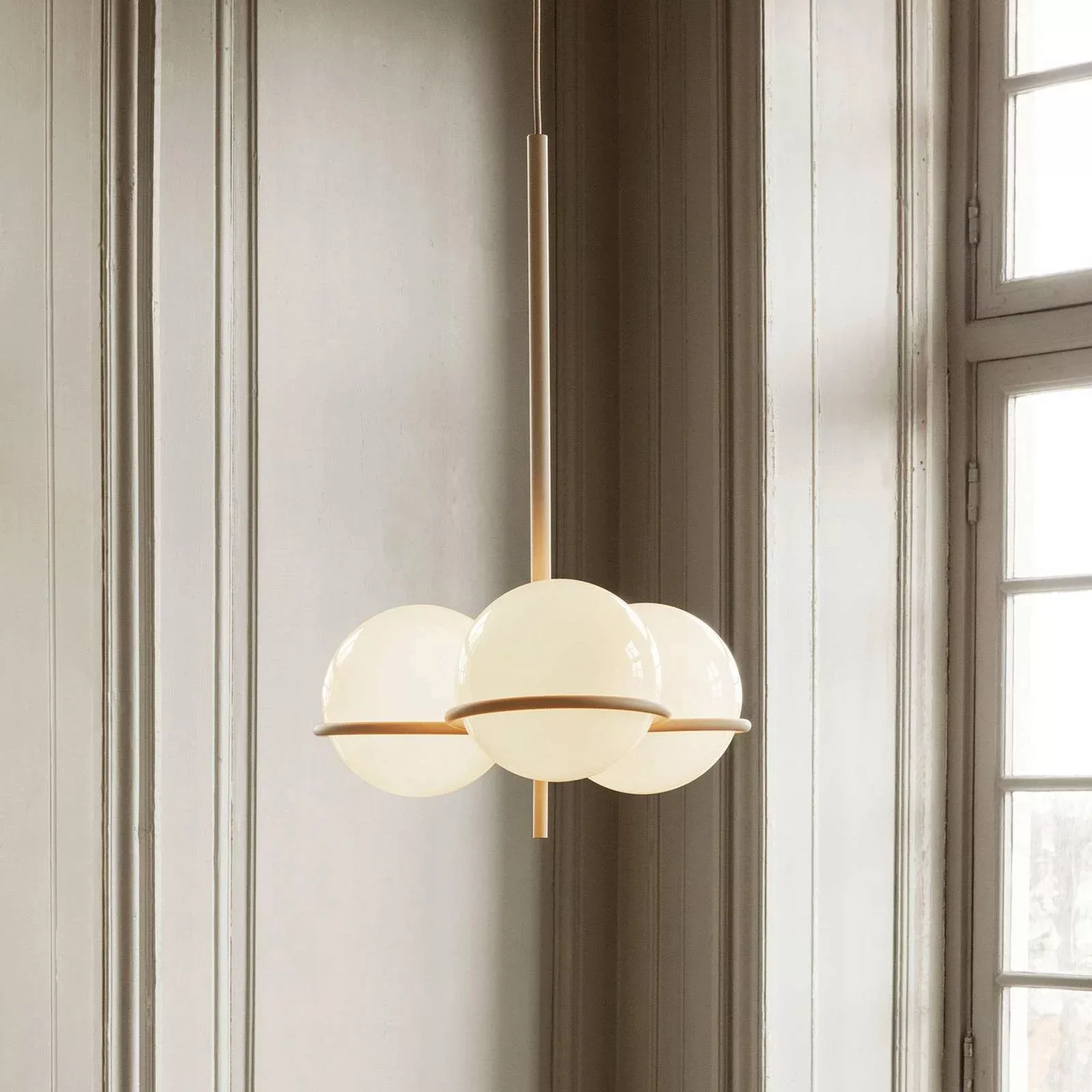 ferm LIVING Kronleuchter Era, beige, Glas, Eisen, Ø 48 cm günstig online kaufen