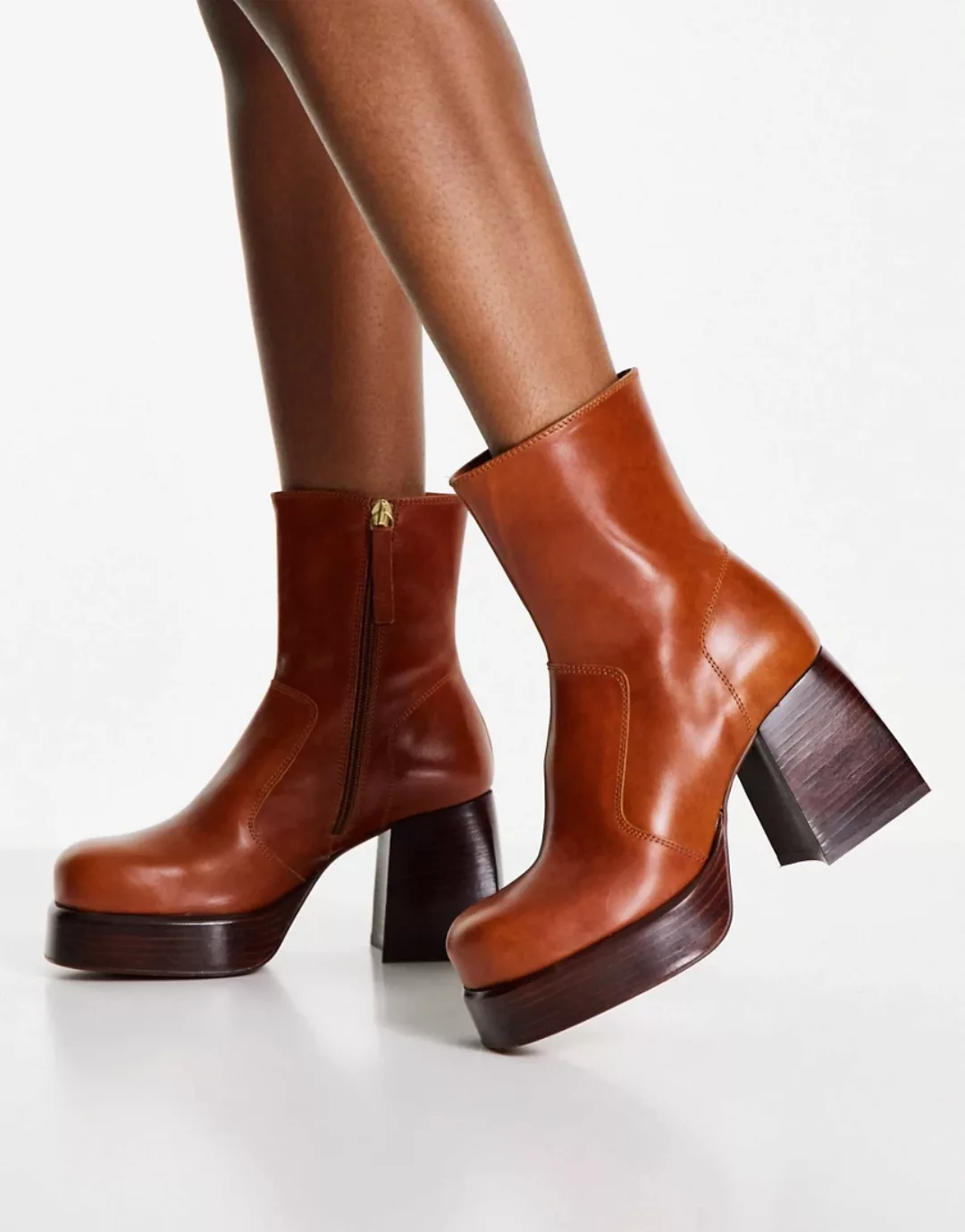 ASOS DESIGN – Rowan – Hochwertige Lederstiefel in Hellbraun mit Absatz günstig online kaufen