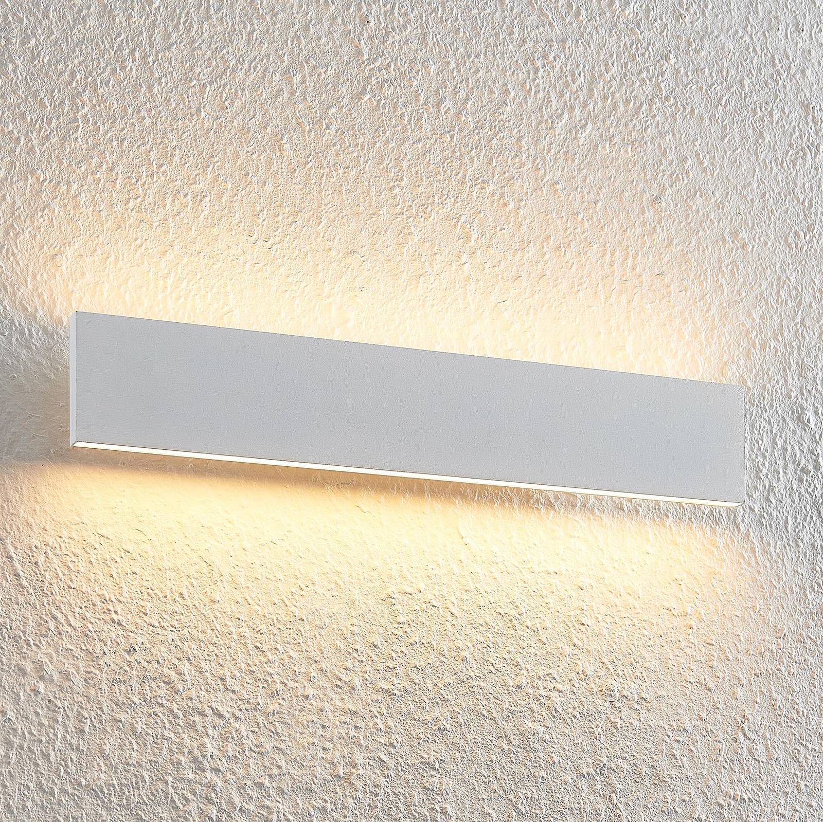Lindby Ignazia LED-Wandleuchte, 47 cm, weiß günstig online kaufen