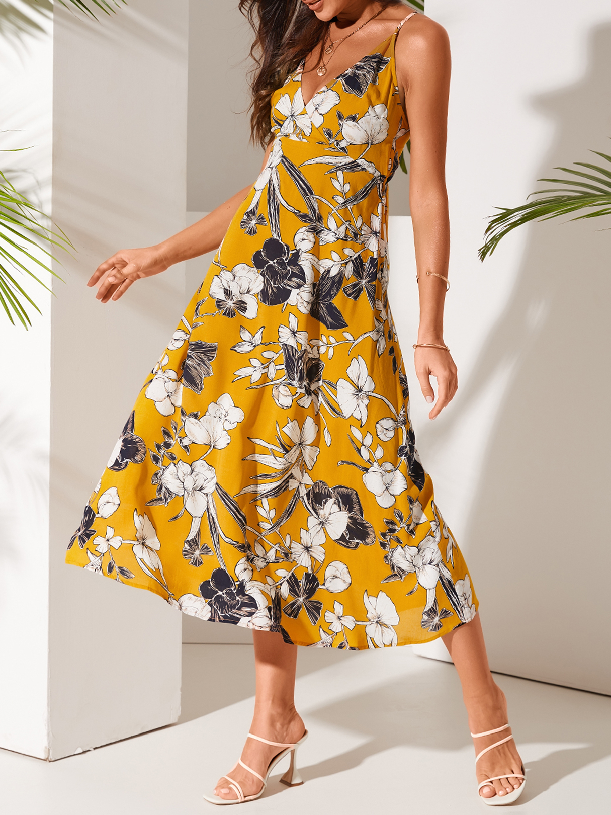 YOINS Yellow Backless Design Random Blumendruck V-Ausschnitt Ärmellos Kleid günstig online kaufen