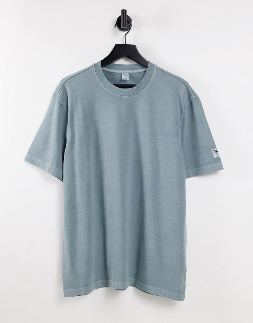 Reebok Classics – Natürlich gefärbtes T-Shirt in Puderblau günstig online kaufen