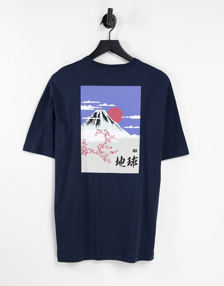 Selected Homme – Oversize-T-Shirt in Marineblau mit Berg-Print am Rücken günstig online kaufen