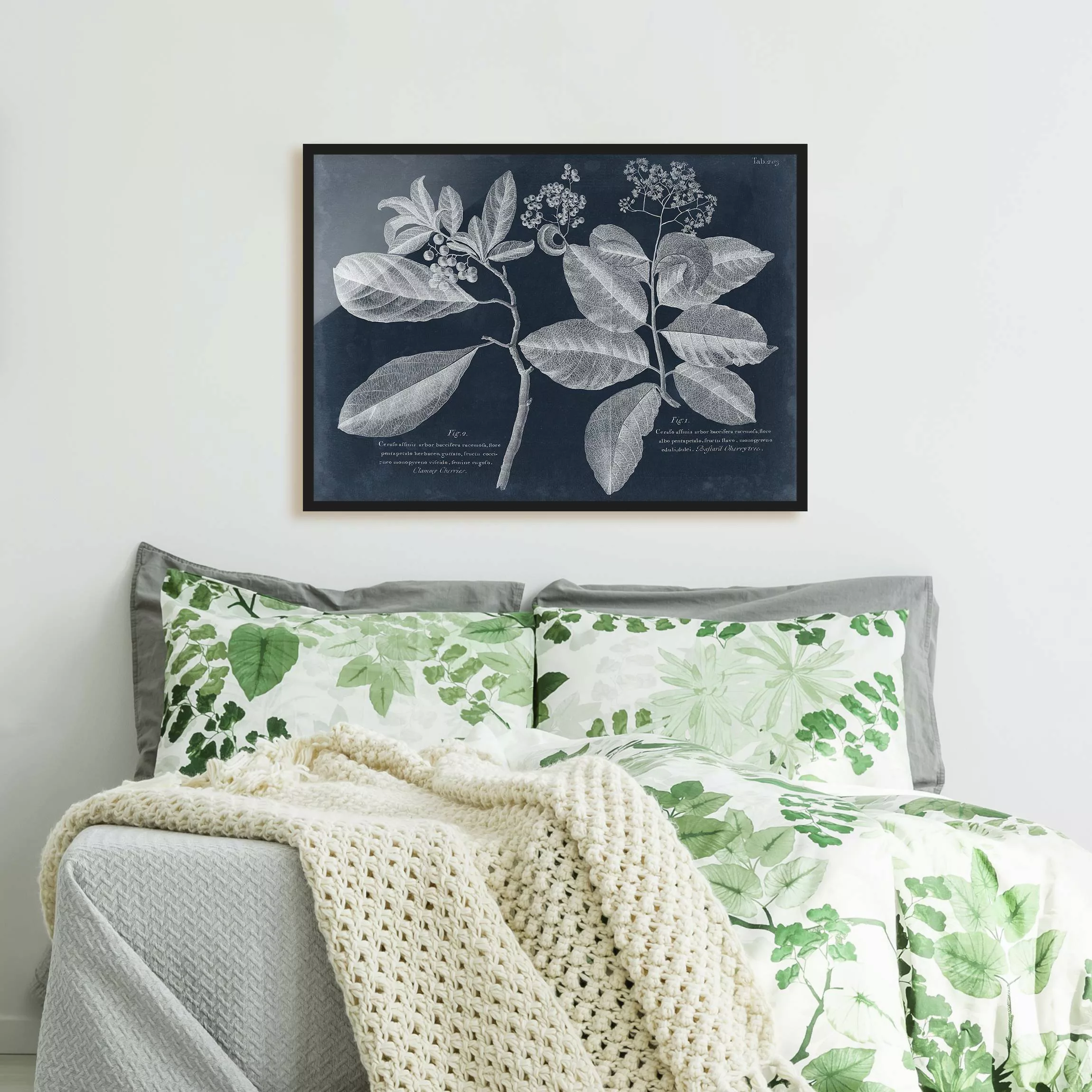 Bild mit Rahmen Blumen - Querformat Blattwerk Dunkelblau - Kordie günstig online kaufen