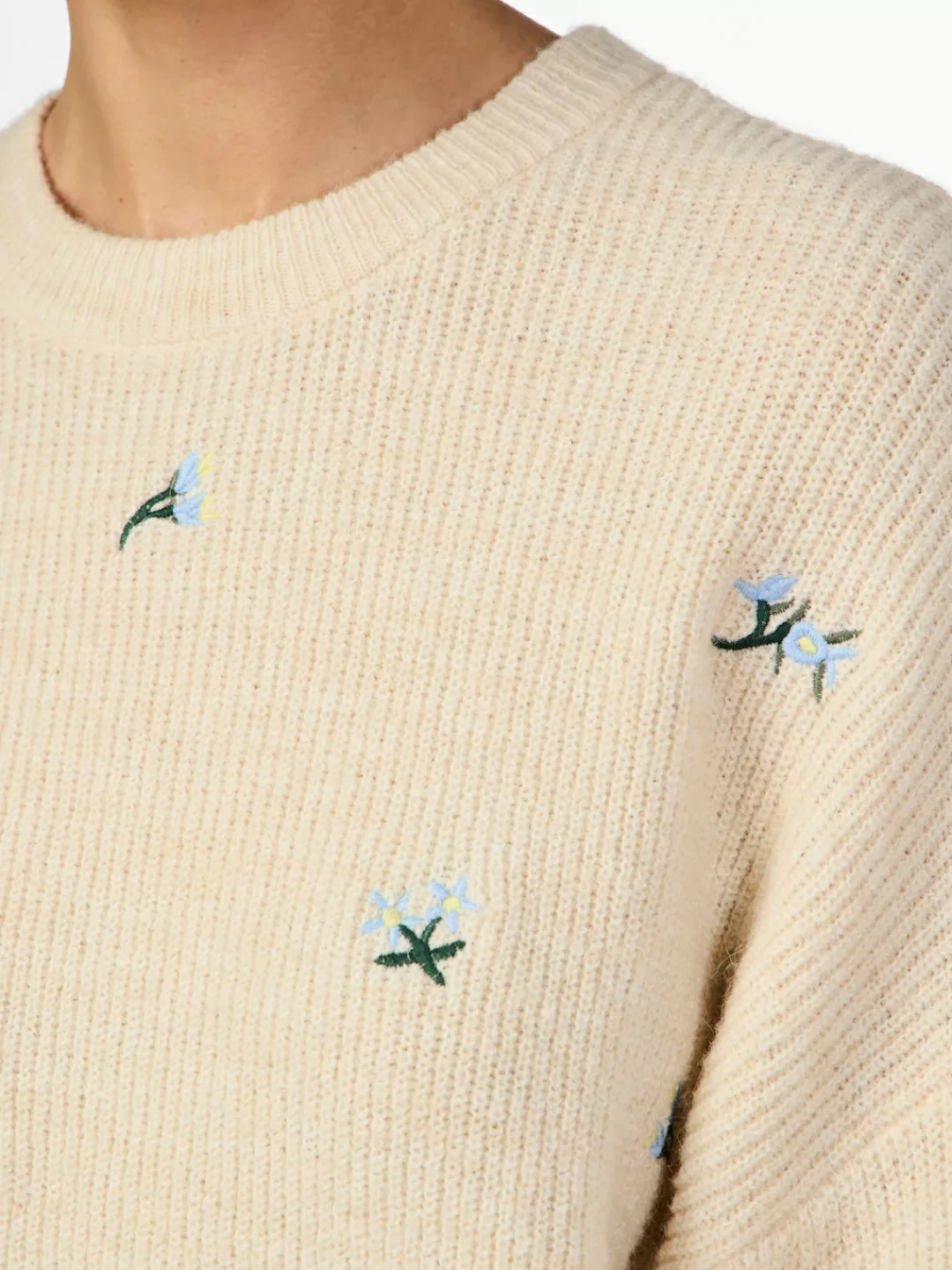 Y.A.S Rundhalspullover "YASFLEUR LS KNIT PULLOVER S. NOOS", mit Stickerei günstig online kaufen