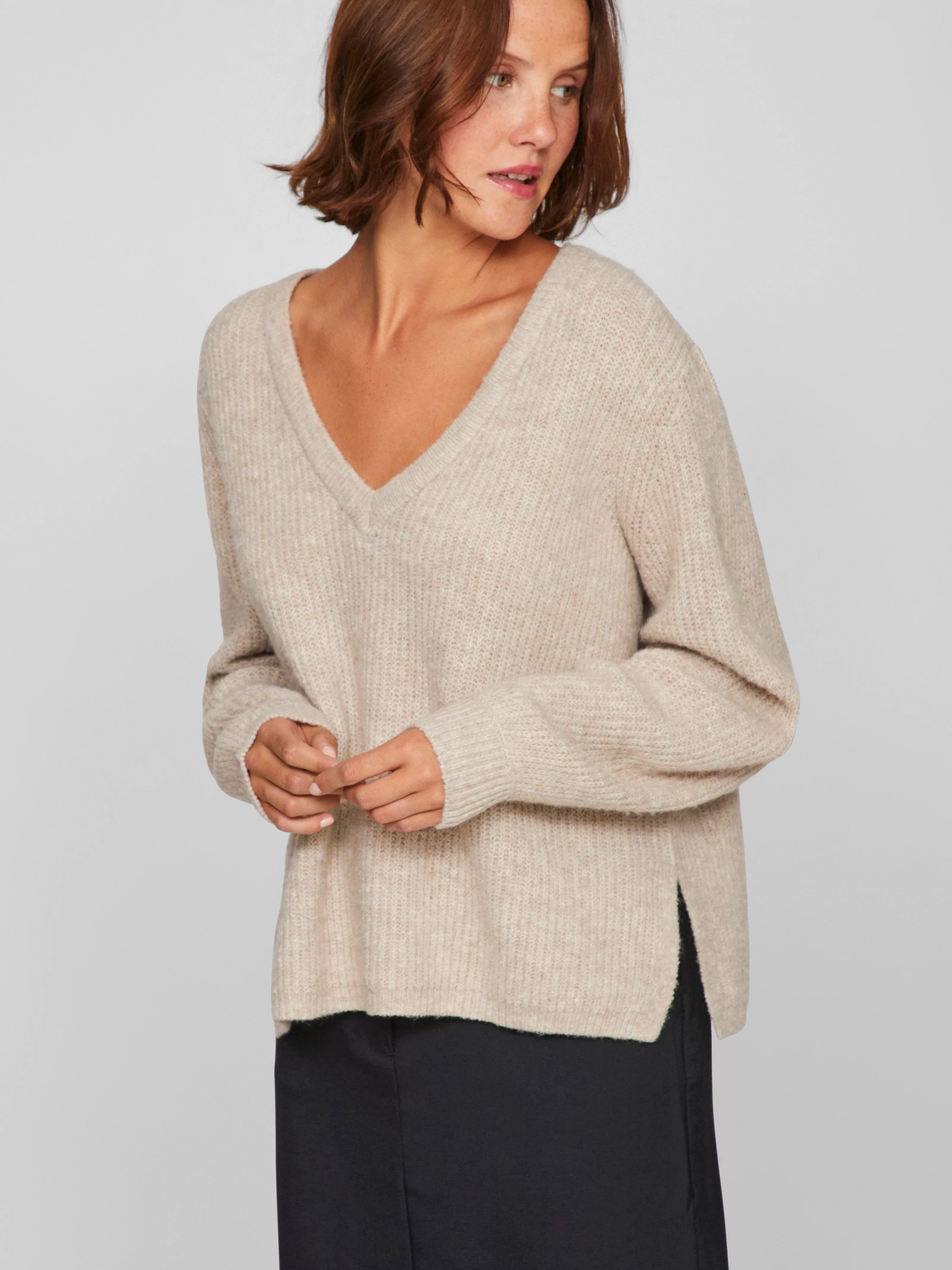 Vila V-Ausschnitt-Pullover VIBELUNA V-NECK REV L/S KNIT TOP - NOOS günstig online kaufen