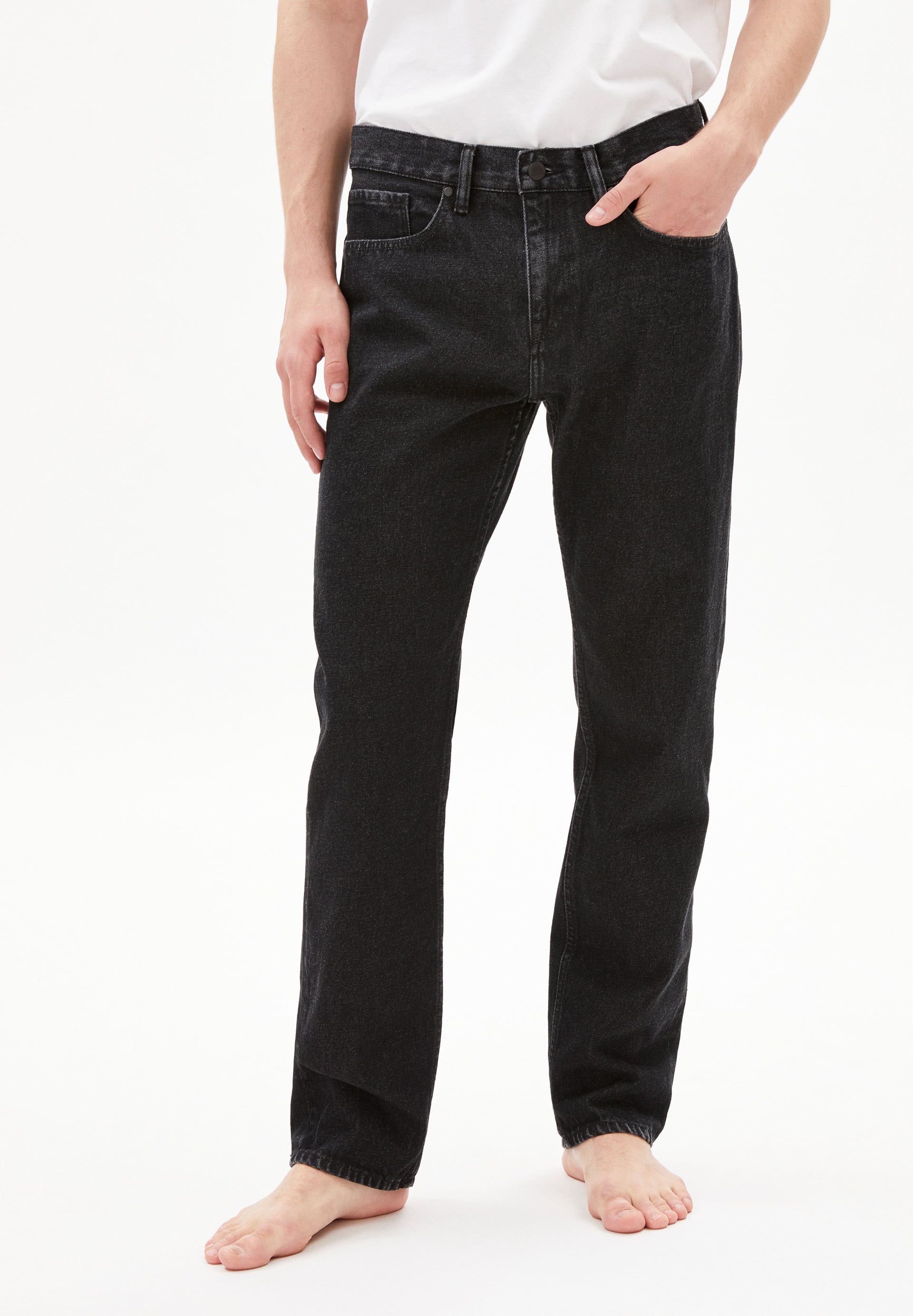 Dylaan Dry Black - Herren Dry Black® Straight Fit Denim günstig online kaufen